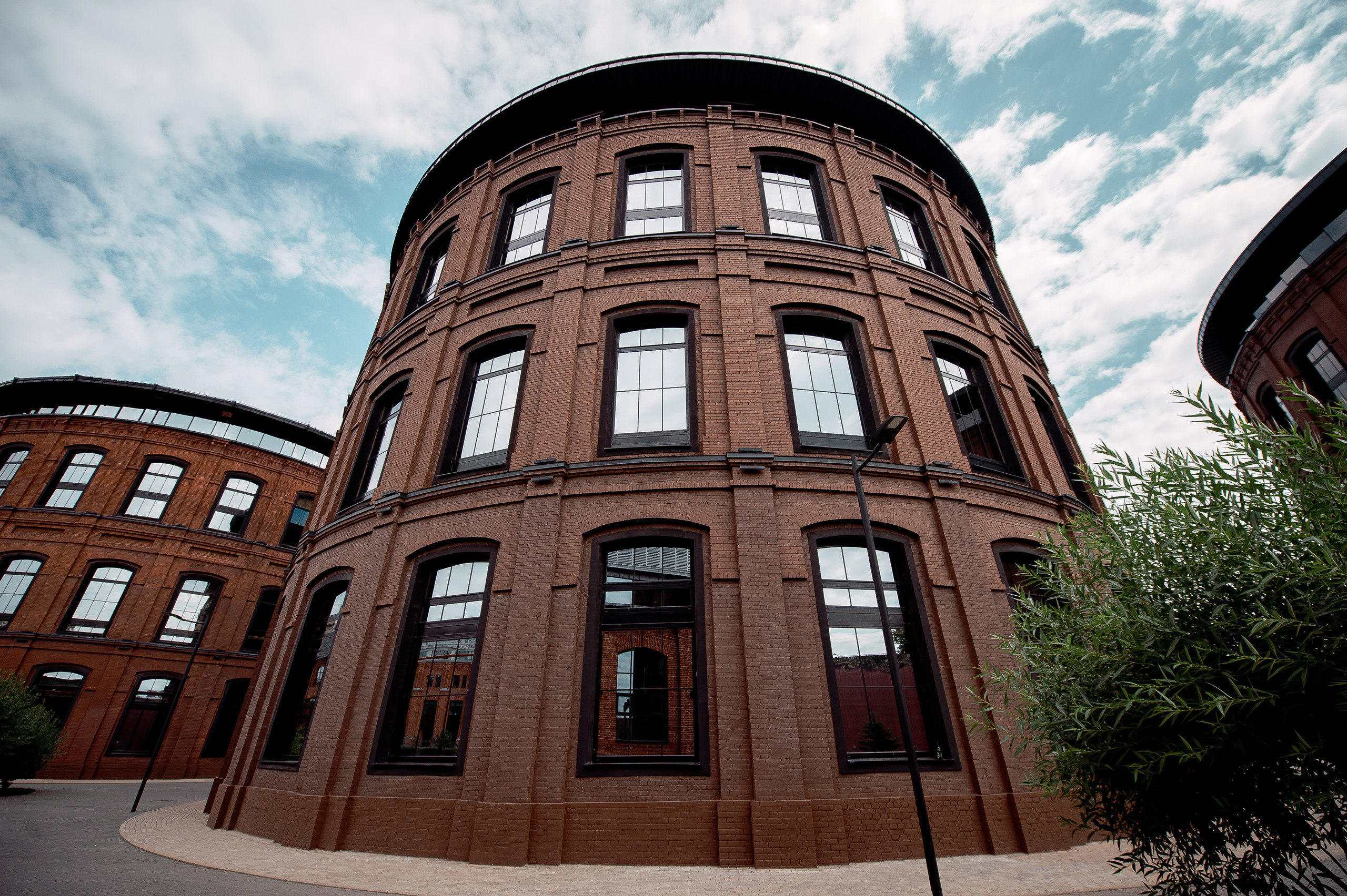 Маша и Вова, Москва, завод Арма. Свадебный и семейный фотограф Виктория Носачёва. Щелково, Москва и МО