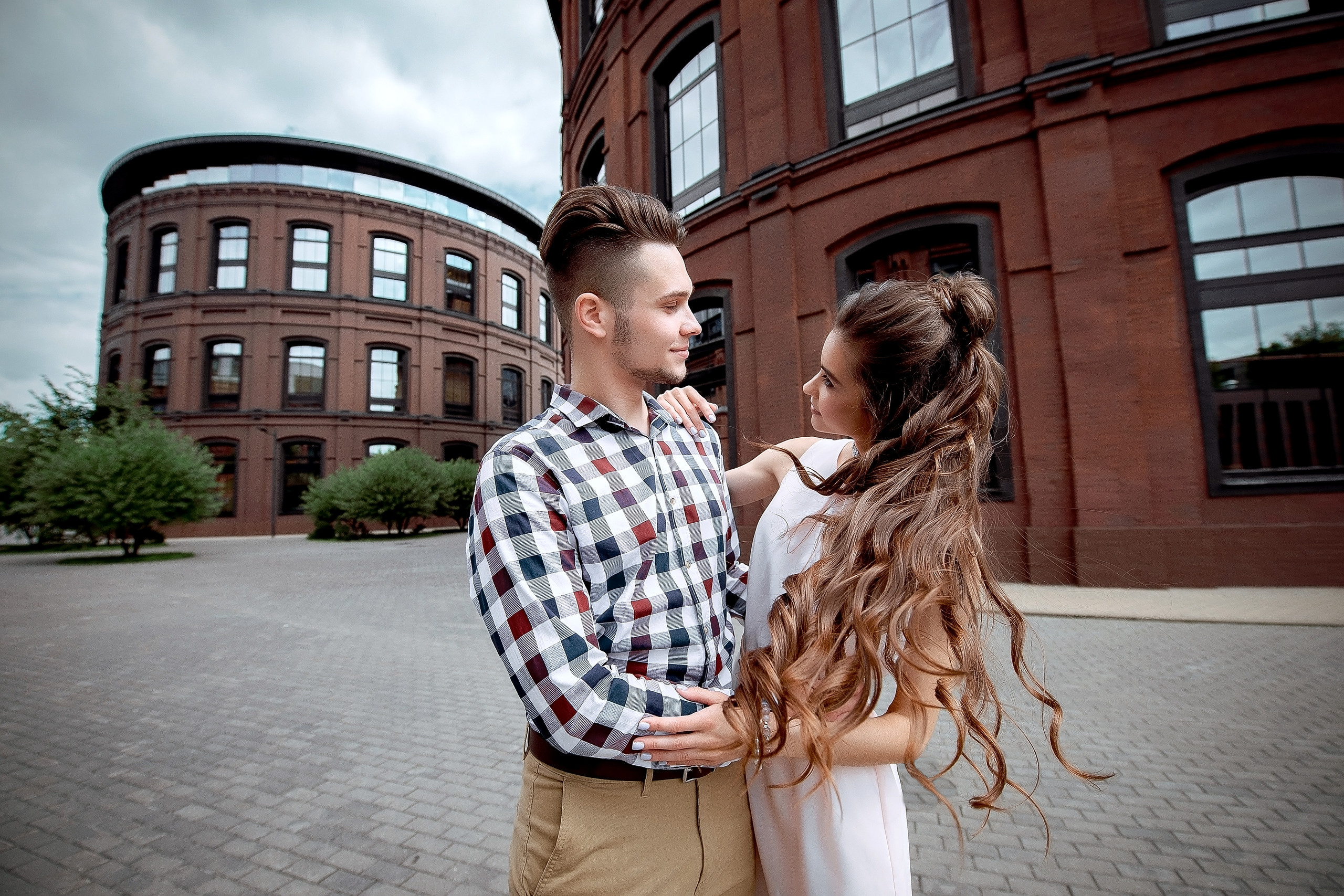 Маша и Вова, Москва, завод Арма. Свадебный и семейный фотограф Виктория Носачёва. Щелково, Москва и МО