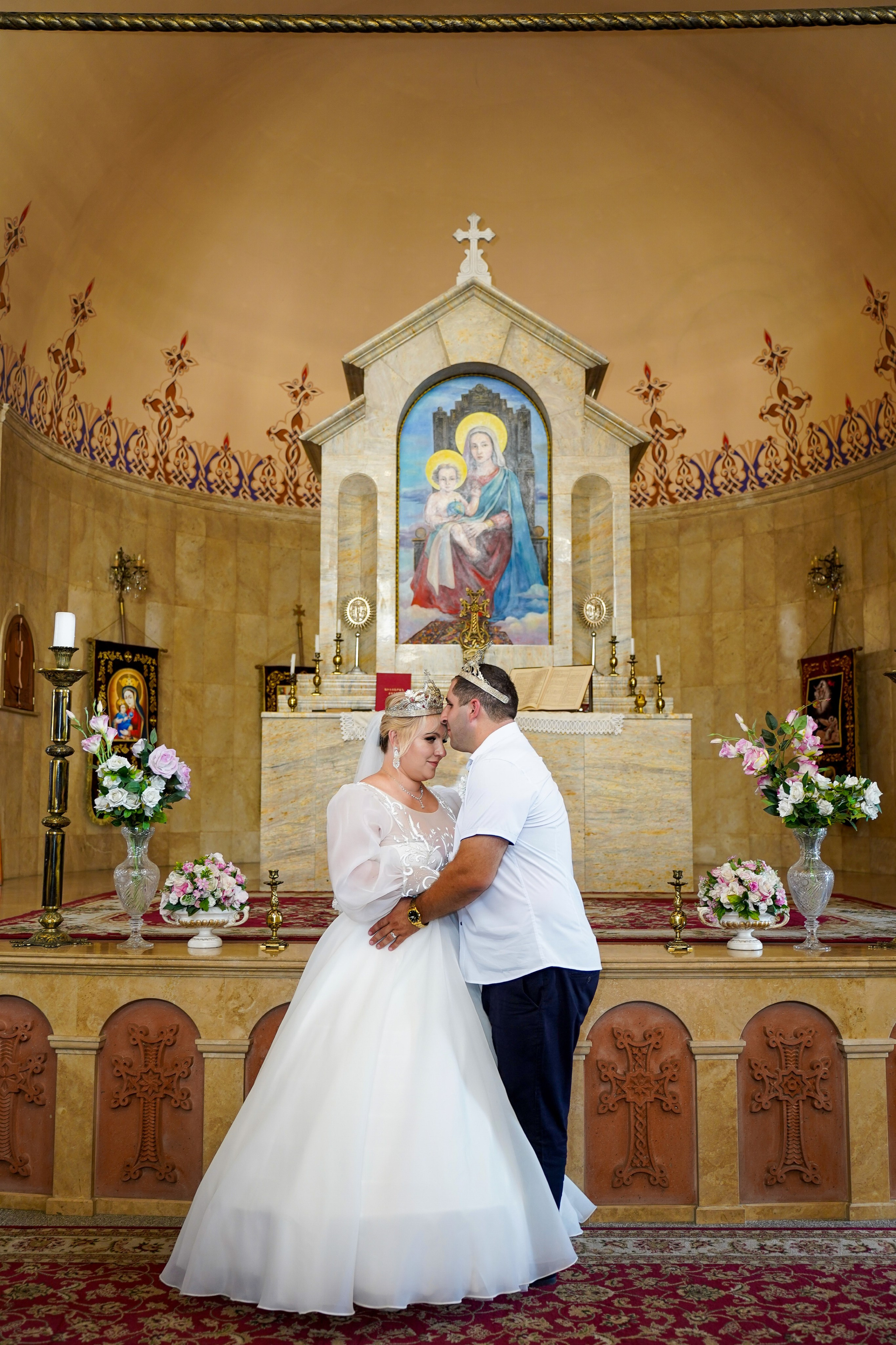 Обряд венчания в Армянской церкви. Фотограф Новороссийск | Геленджик и ЮФО Эльвина Ясинская