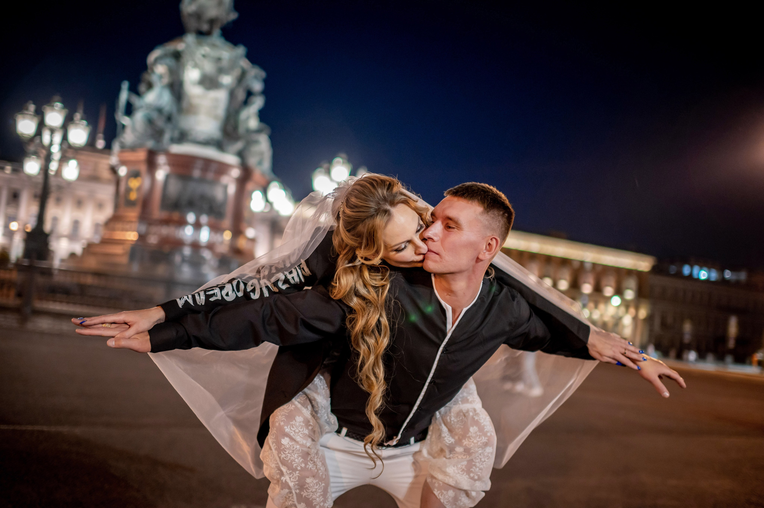 Екатерина и Андрей (свадебная фотосессия в вечернем Петербурге). Портретный, семейный и свадебный фотограф в Санкт-Петербурге и в Пушкине Ширяев Денис