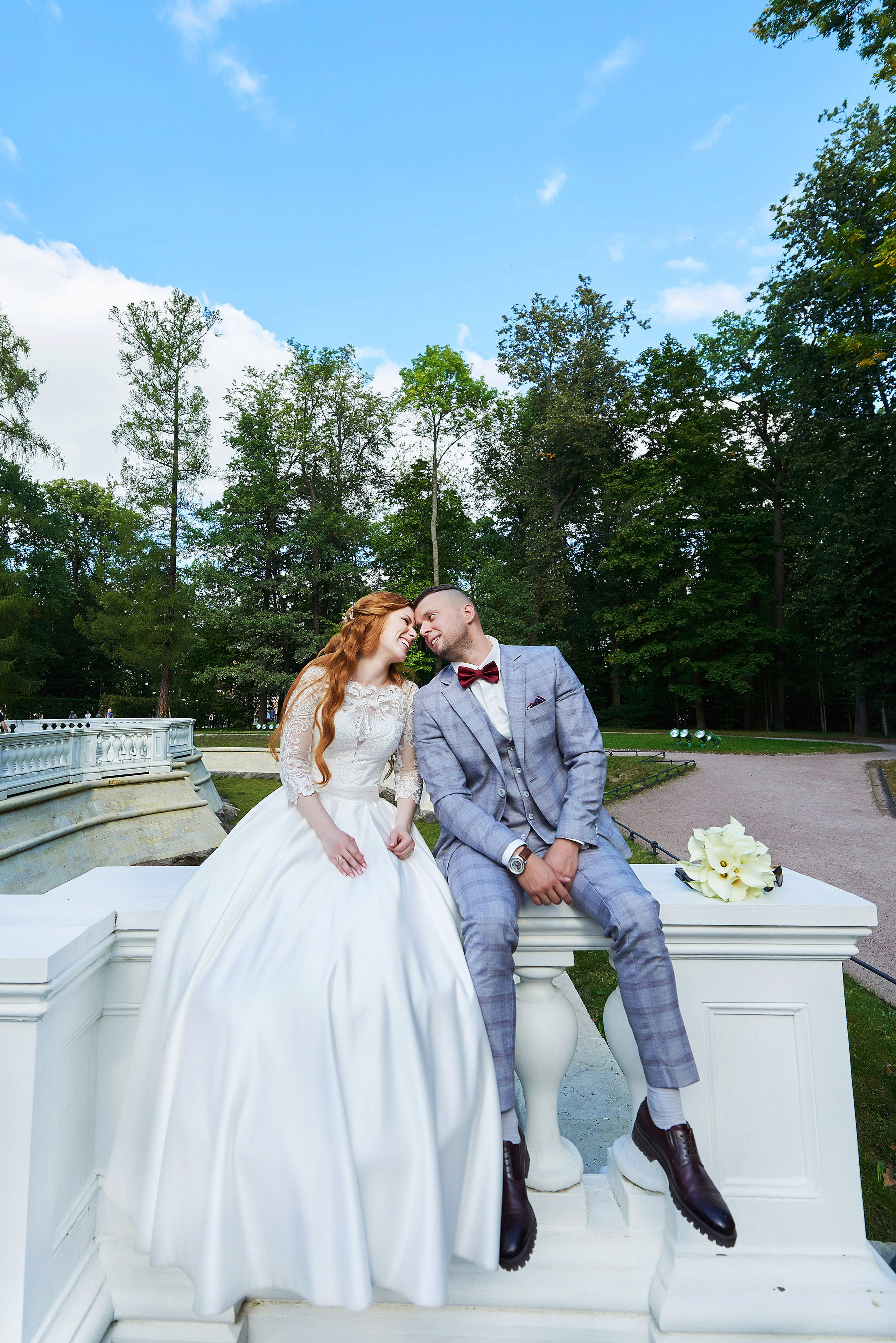 Красивейшая свадебная прогулка для проведения фотосессии своей свадьбы по Екатерининскому парку в Пушкине Наталии и Александра. Портретный, семейный и свадебный фотограф в Санкт-Петербурге и в Пушкине Ширяев Денис