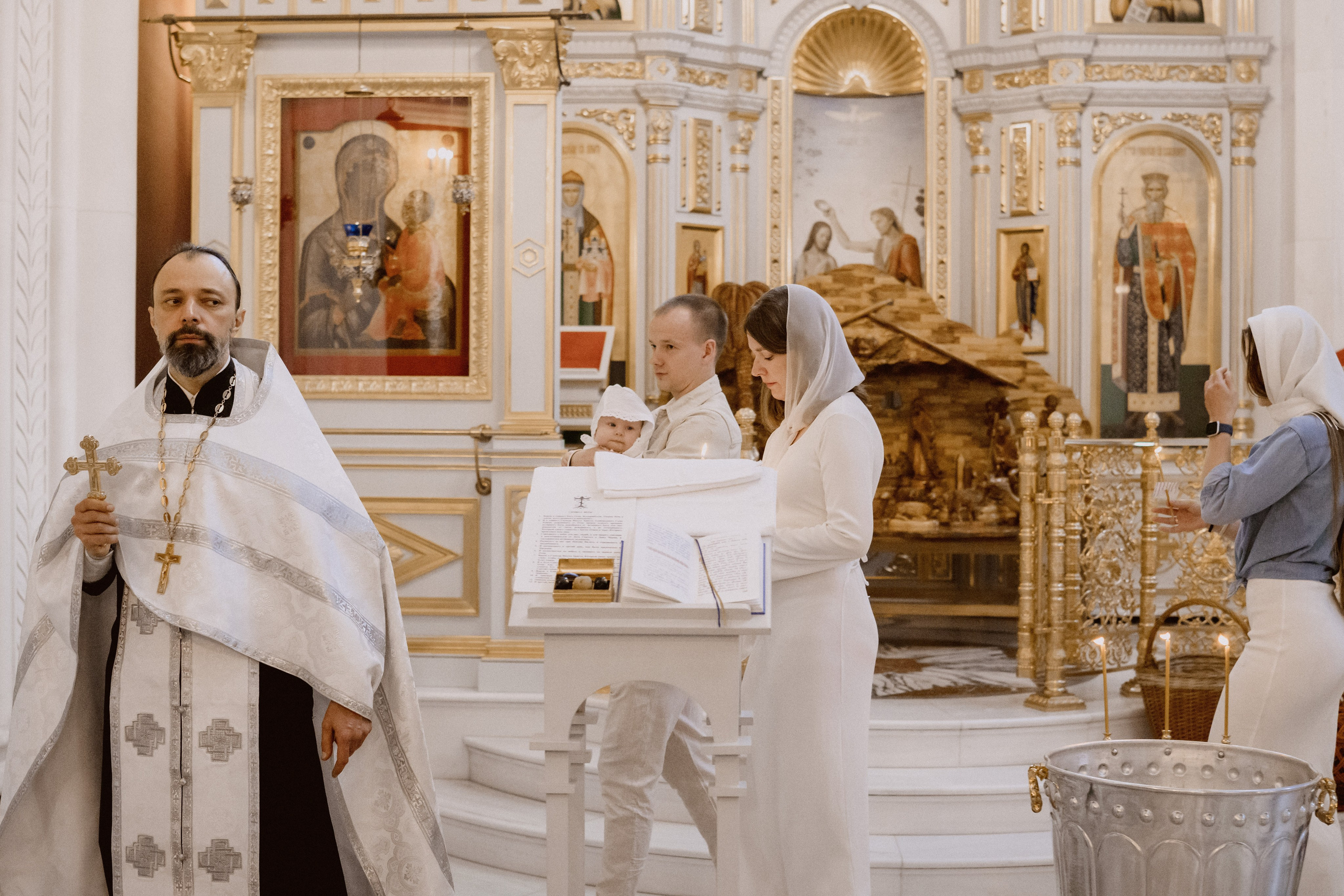 Съёмка Таинства Крещения. Семейный фотограф и видеограф Алёна Ким