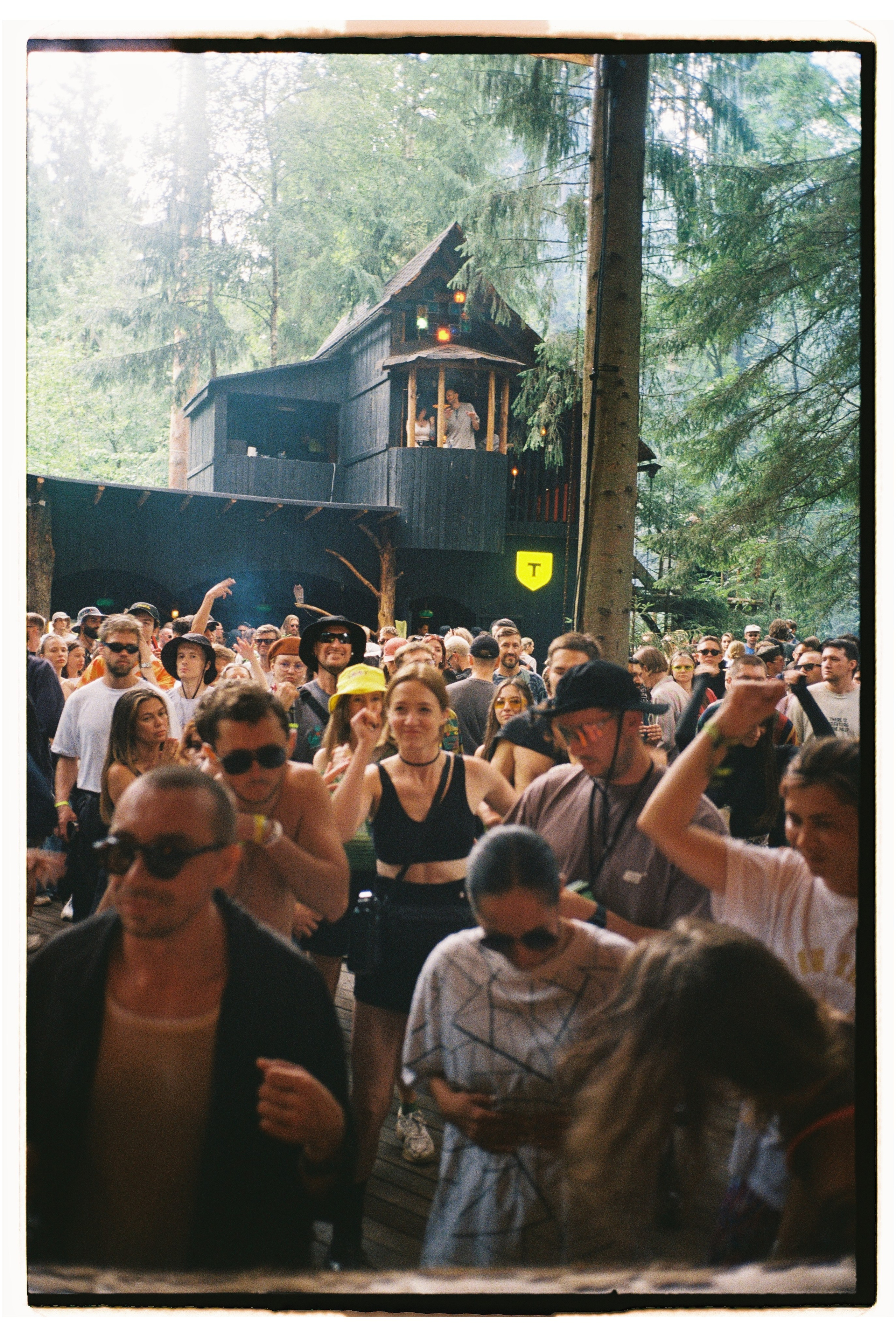 Outline 2024. @tomrus: Рустам Шагиморданов — фотограф