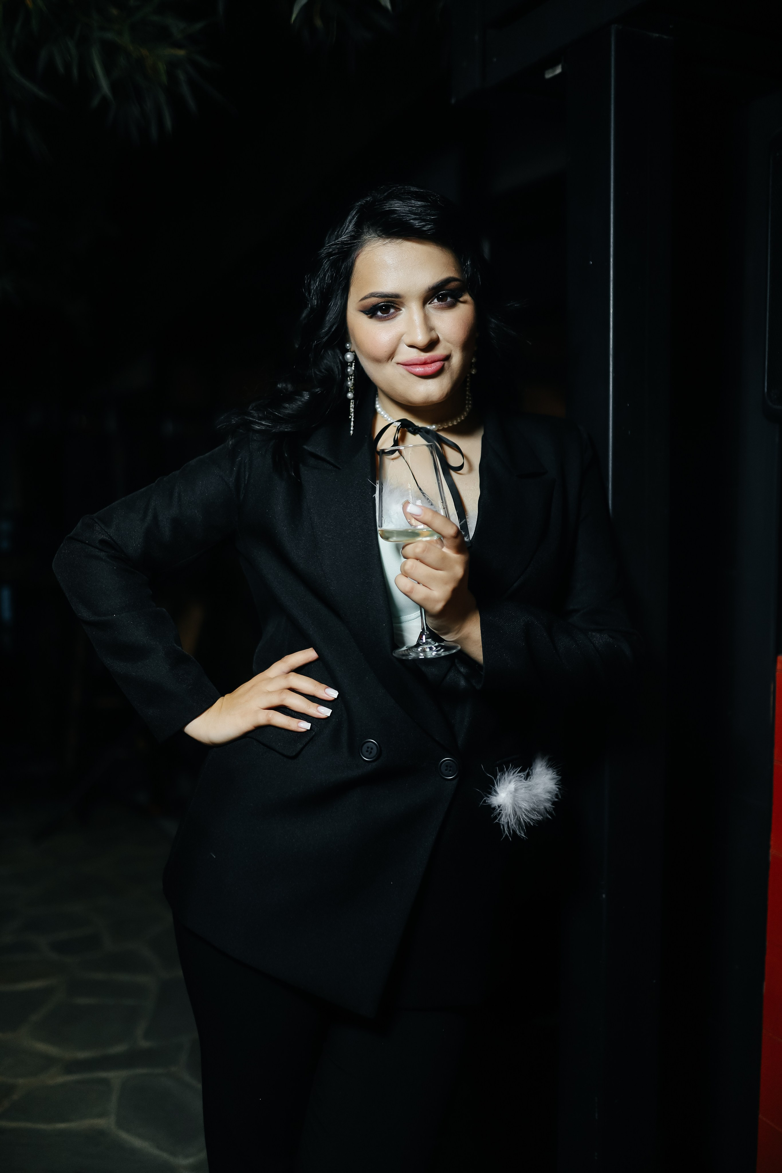 25.Диана и гости