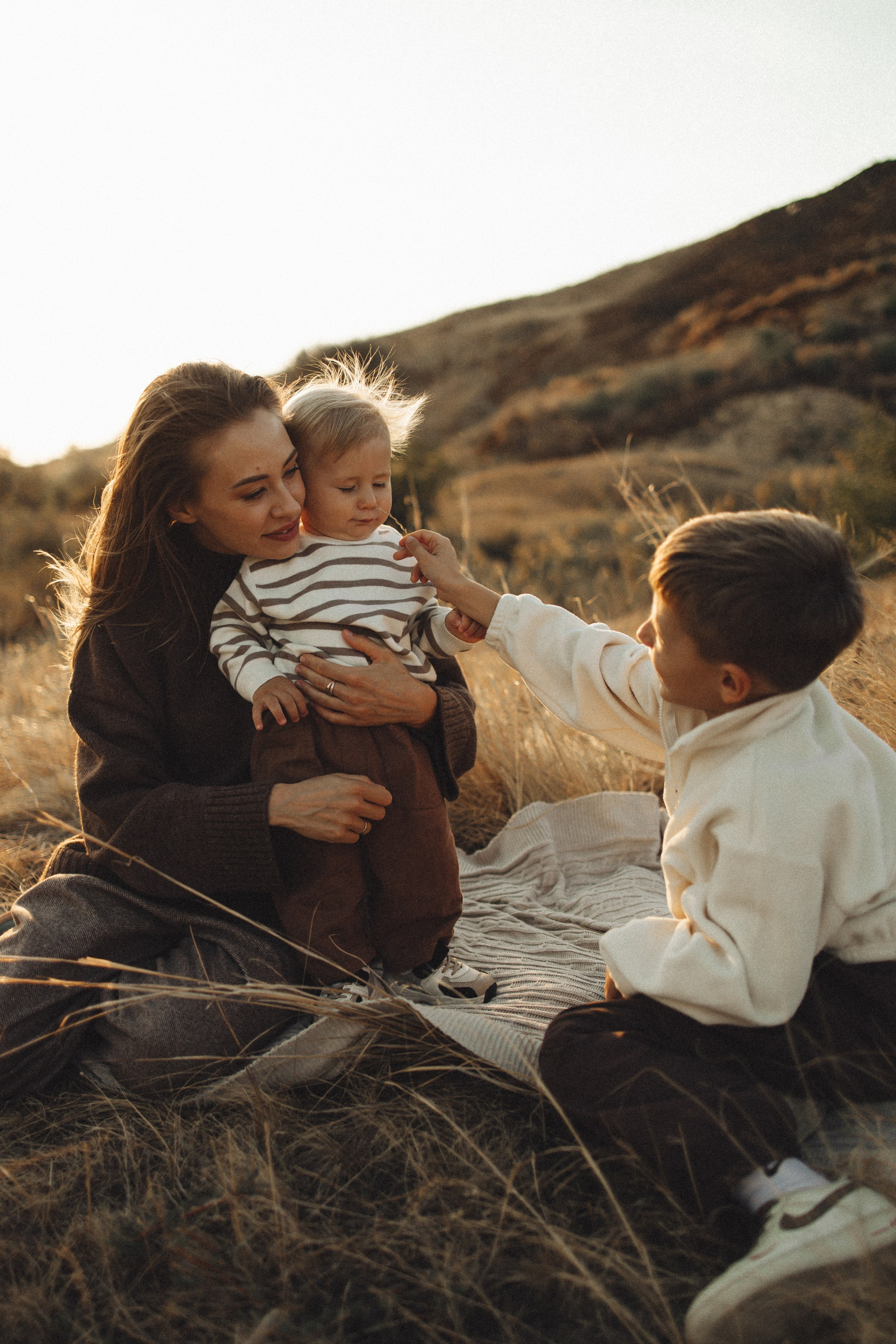 Семейная история, закат в Мержаново. Семейный и детский фотограф, таганрог, ростов-на-дону