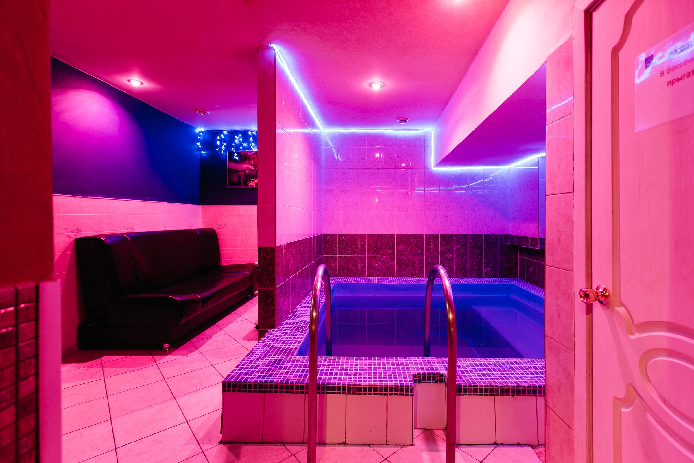 Дачная, 21/1 (лофт 2). Душевный фотограф Ваших самых ярких событий Марина Погребняк