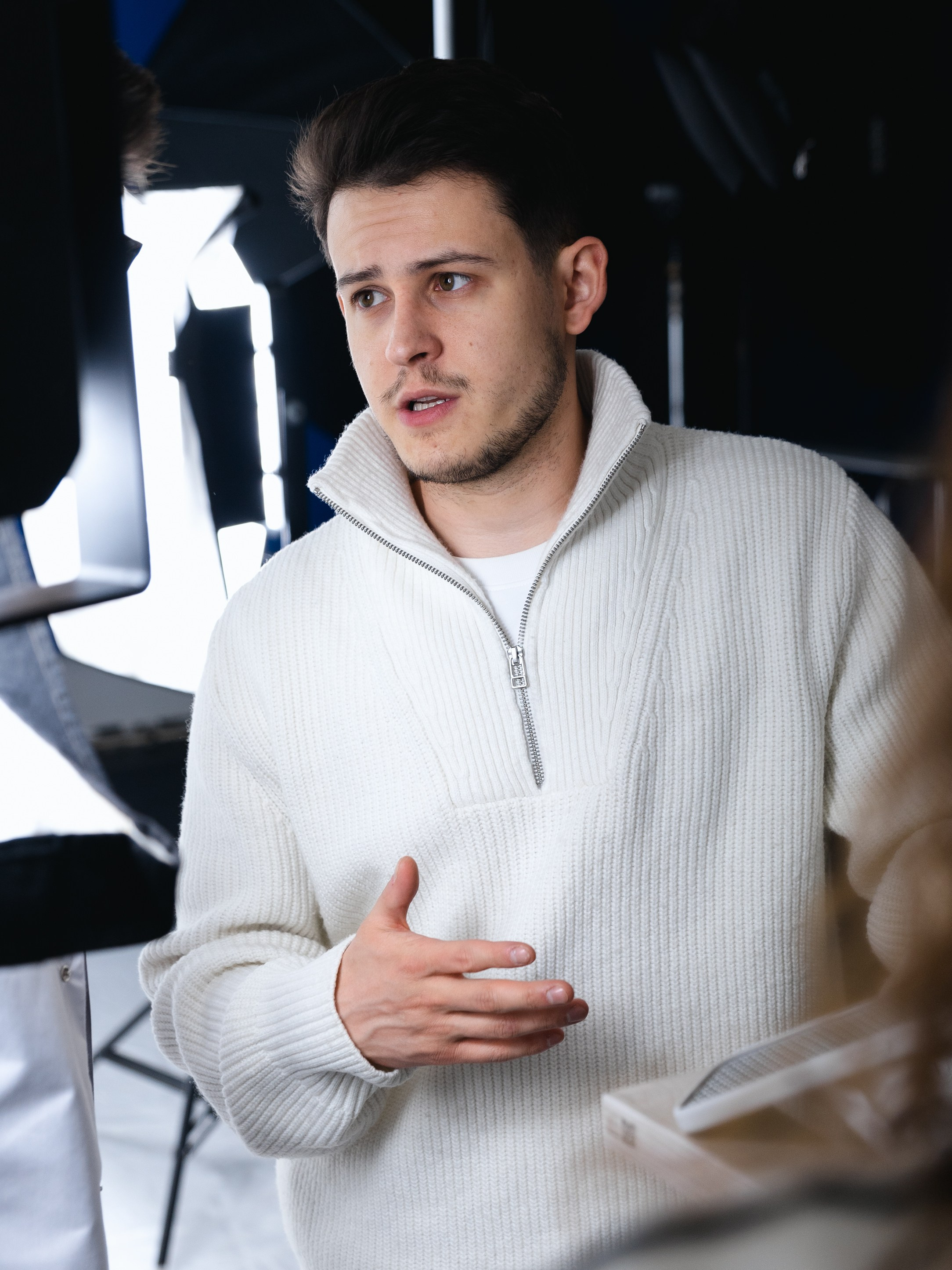 Бэкстейдж съемки Argymax. Фотограф Иван Косарев