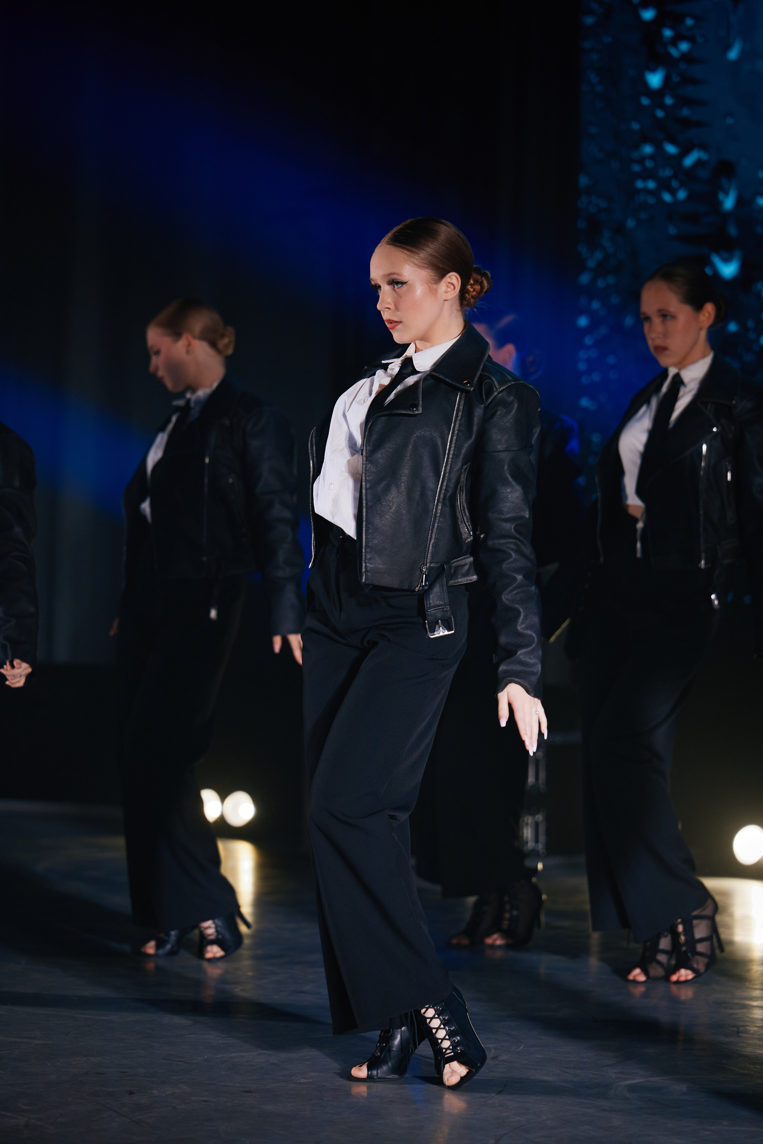 VIVA GLAM Отчетный концерт. Фотограф и видеограф в Кургане Леонид Корнильев