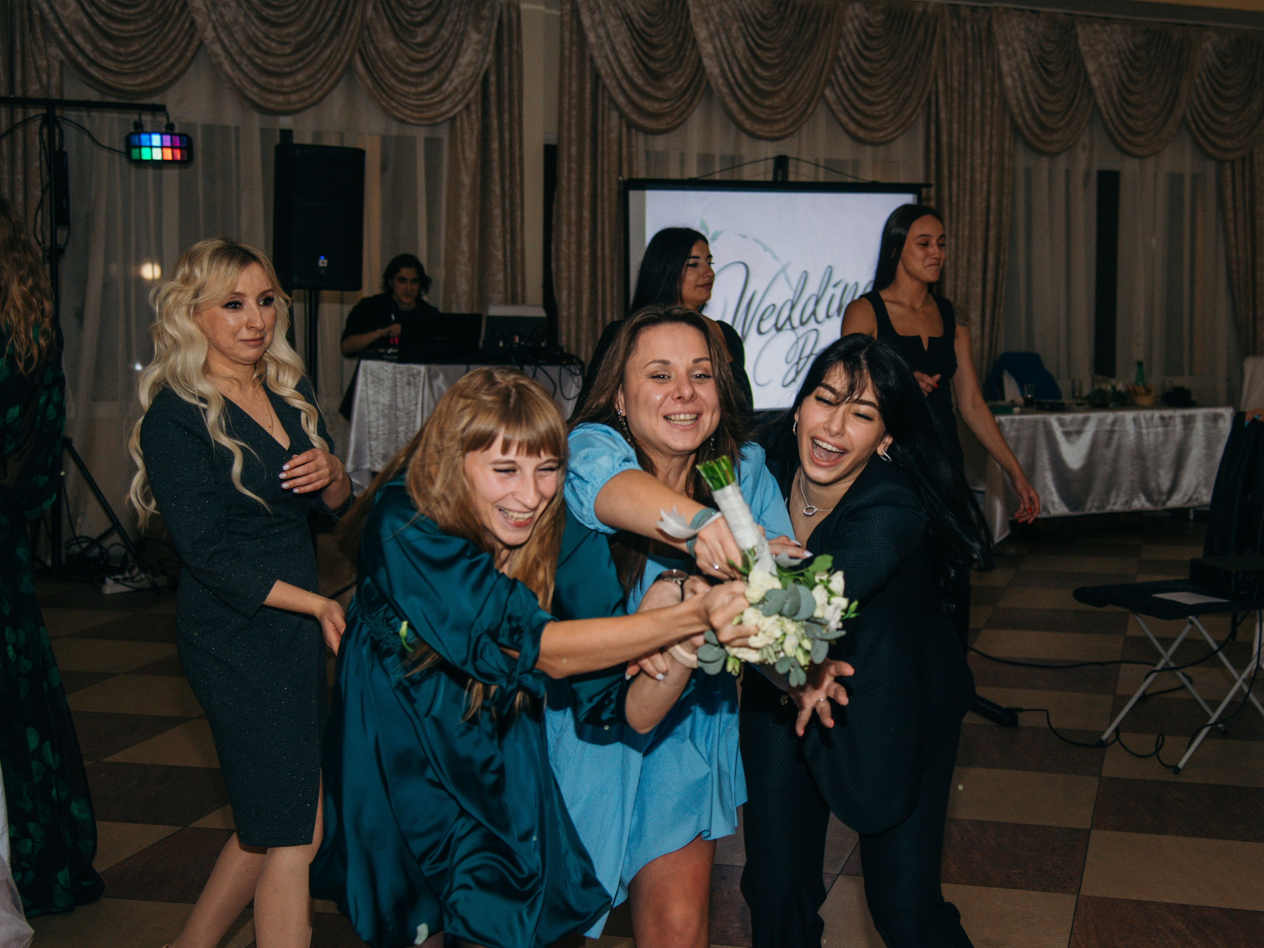 Свадебная фотосессия осенью. Фотограф Москва