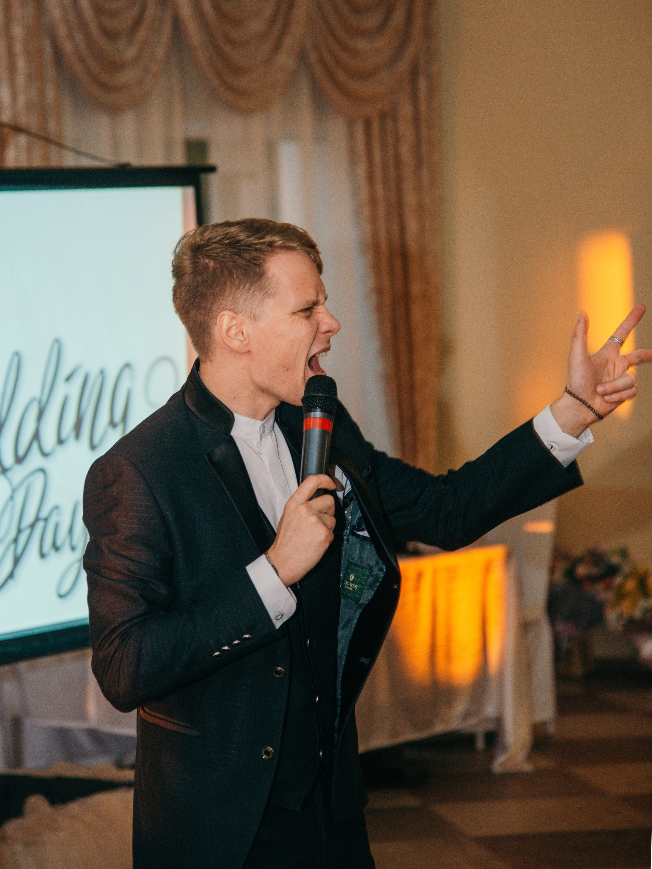 Свадебная фотосессия осенью. Фотограф Москва