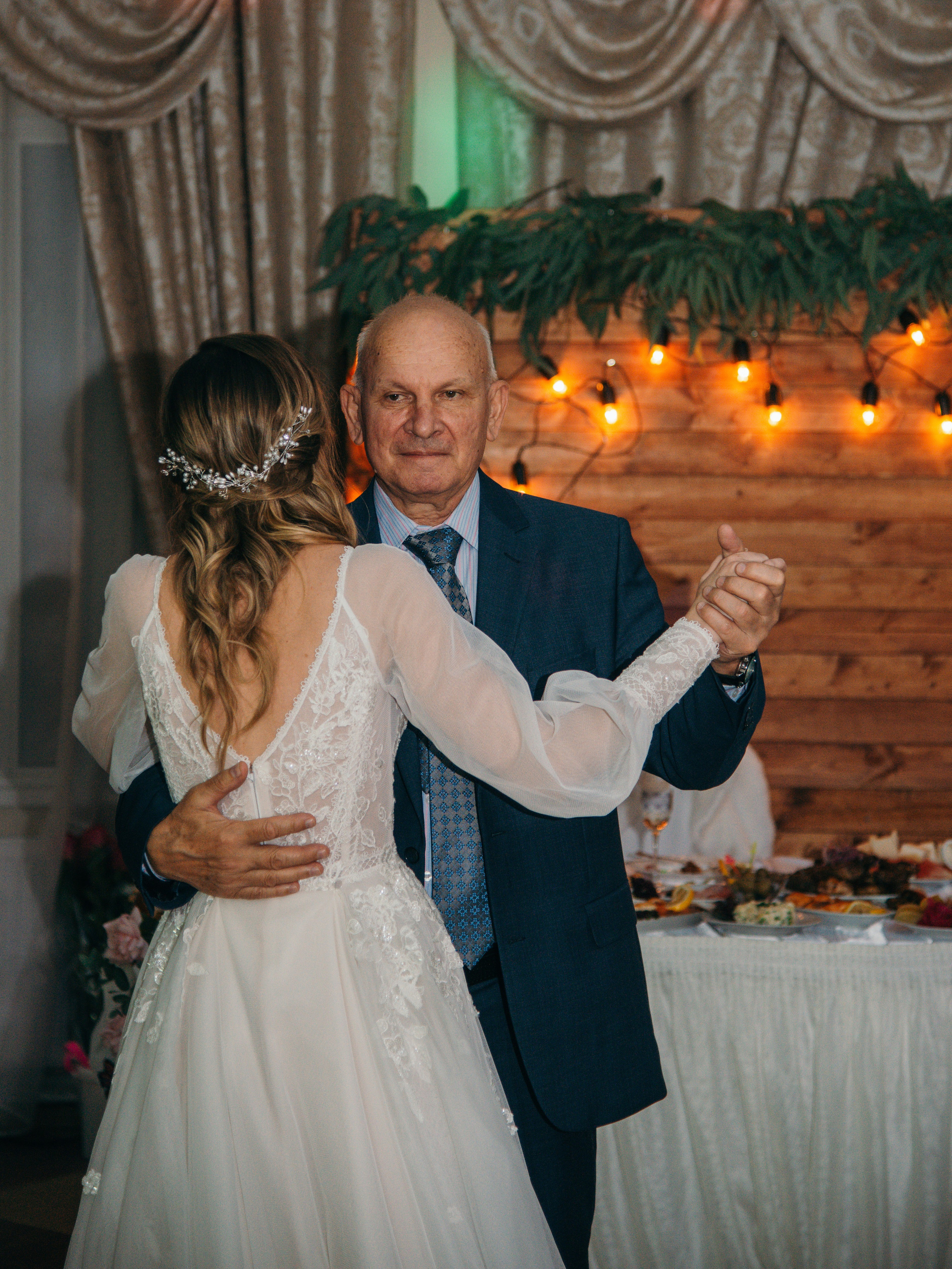 Свадебная фотосессия осенью. Фотограф Москва