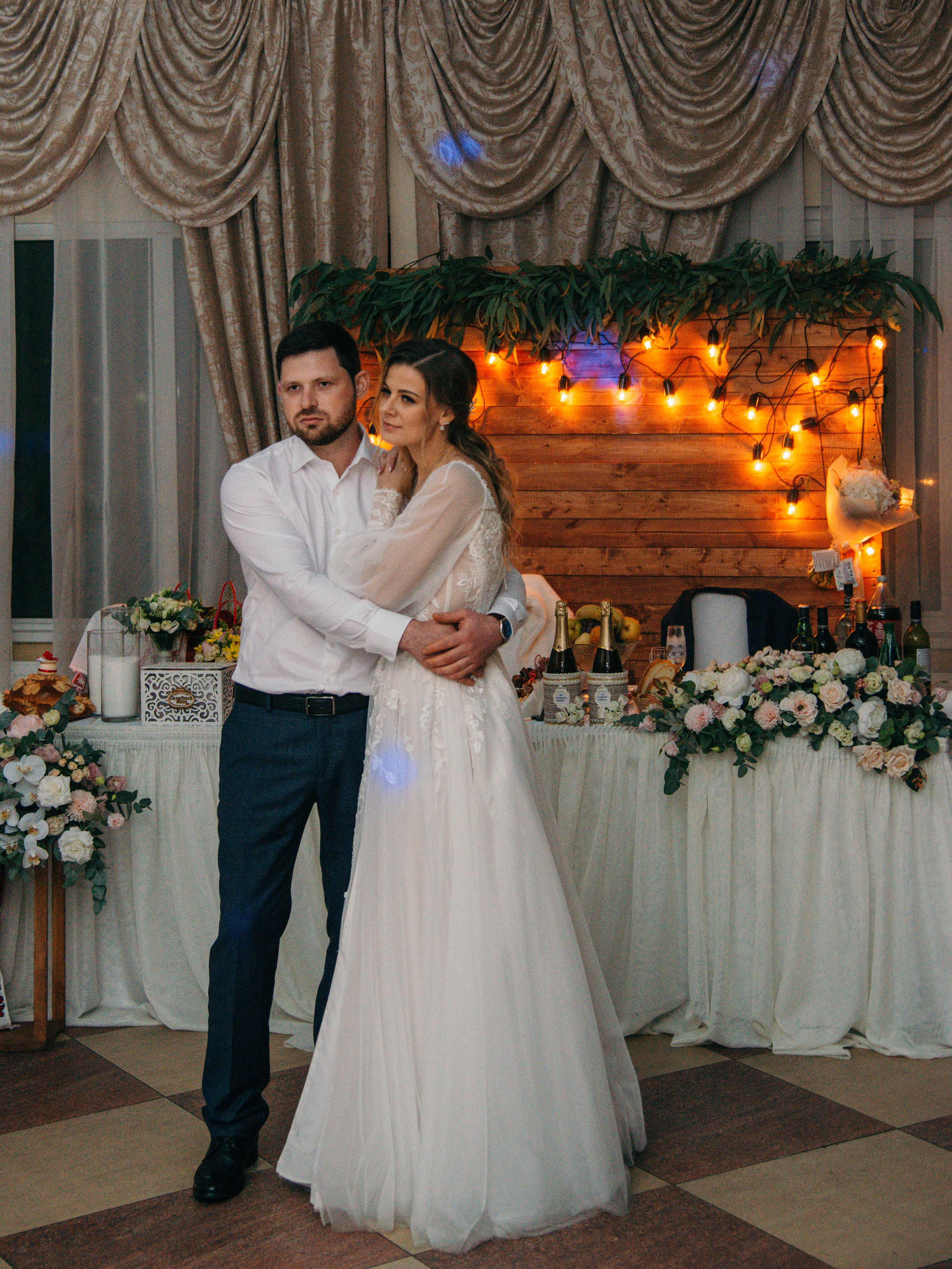 Свадебная фотосессия осенью. Фотограф Москва