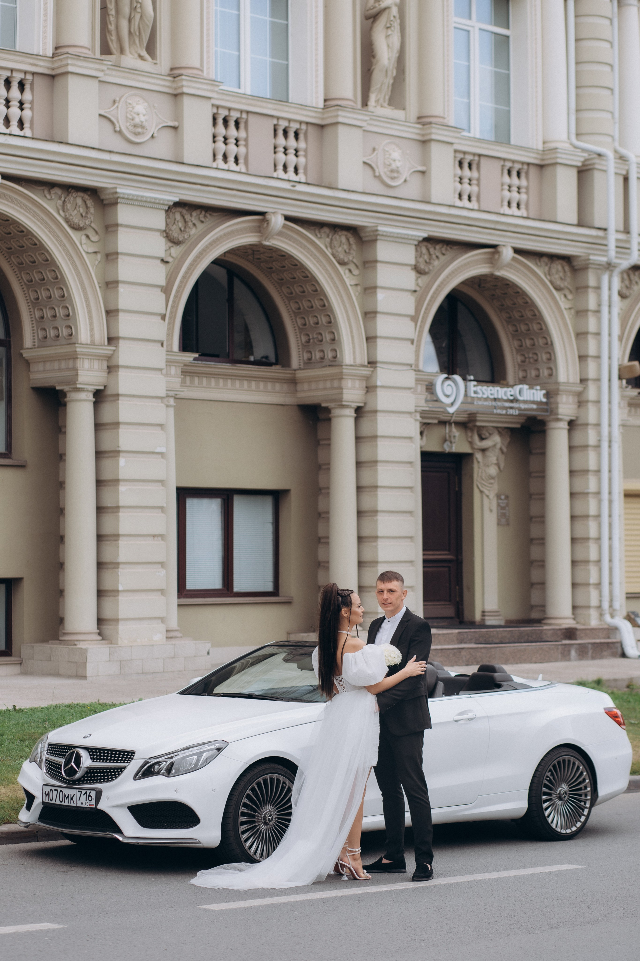 В центре Казани. Свадебный фотограф в Москве и Казани