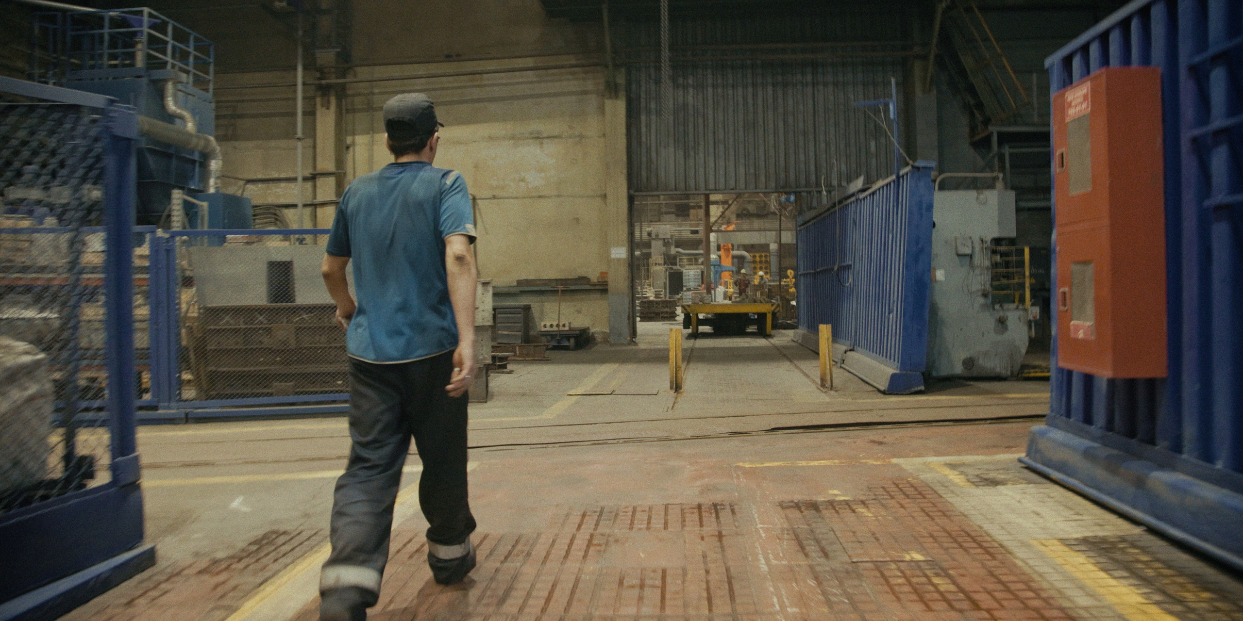 Кировский завод (documentary). Цветокоррекция видео онлайн Иван Сержанов