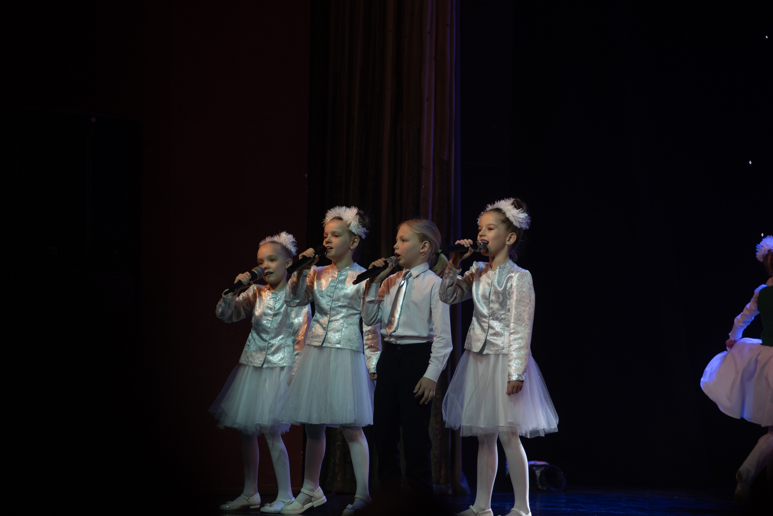 Отчетный концерт ДШИ «Гармония» «Зимняя гармония». Фотограф новорожденных, семейный детский в Тюмени Татьяна Морозова