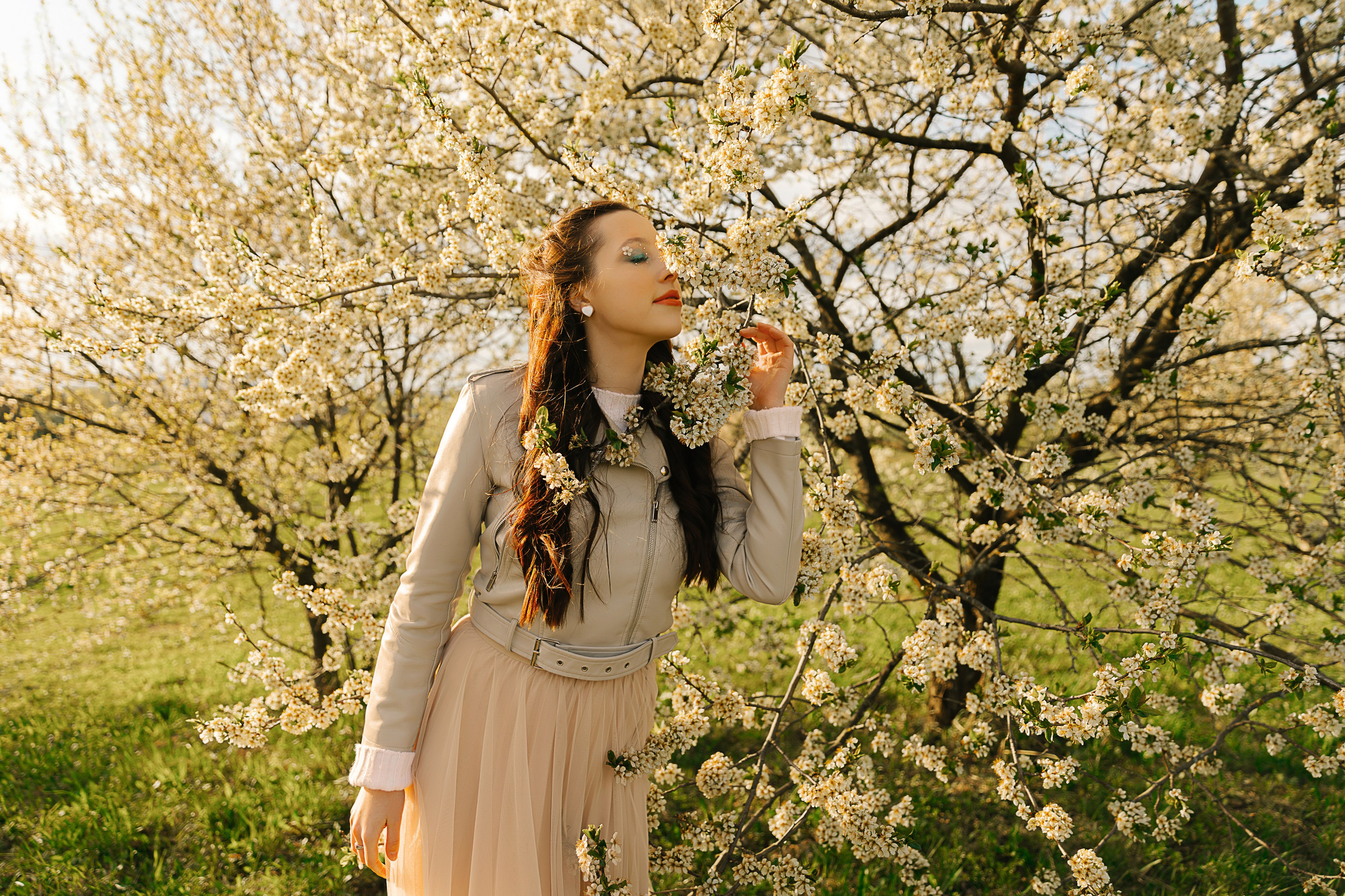 Фотосессия в цветении в Москве. Семейный и женский фотограф в Москве Надежда Воробьева