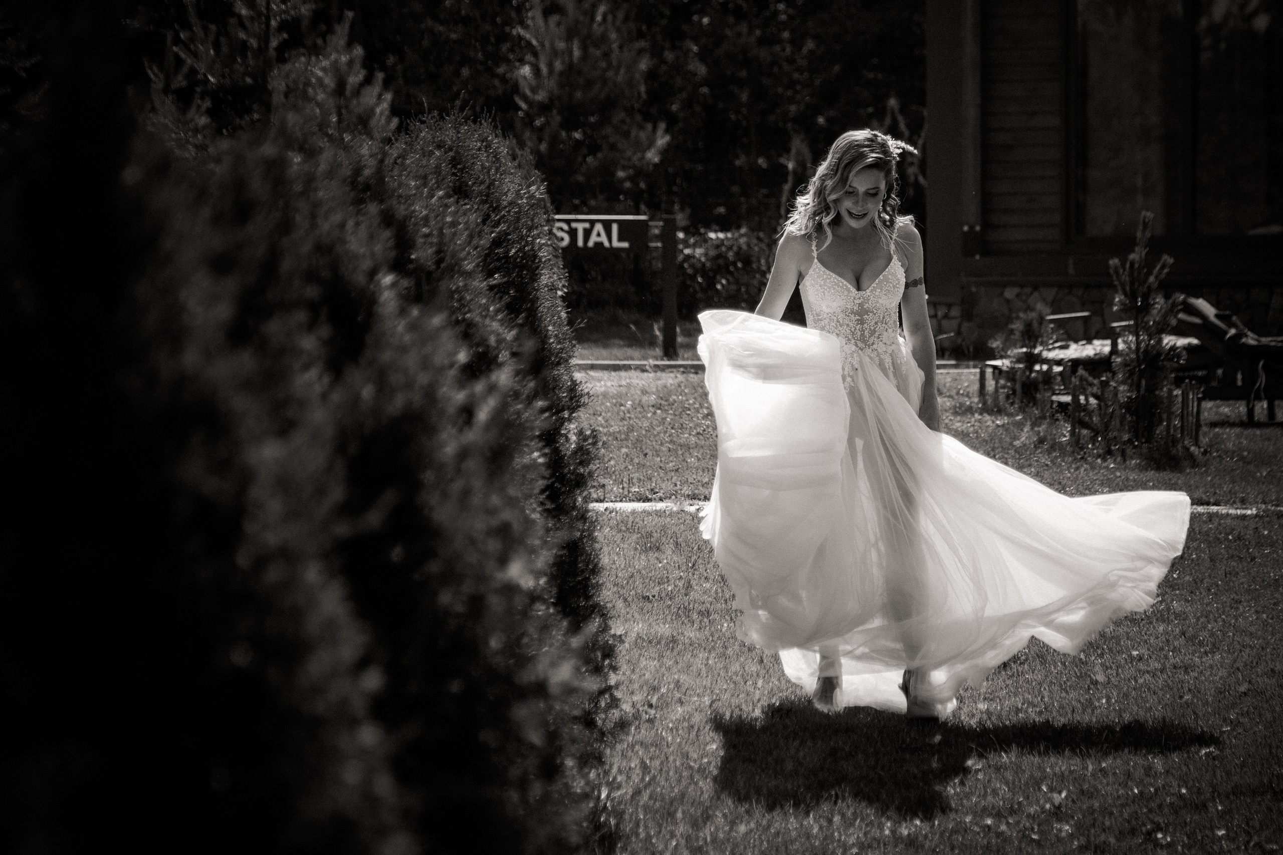 Свадебная фотосъемка в загородном отеле «LaFa». Свадебный и семейный фотограф в Москве и Подмосковье Лариса Козлова