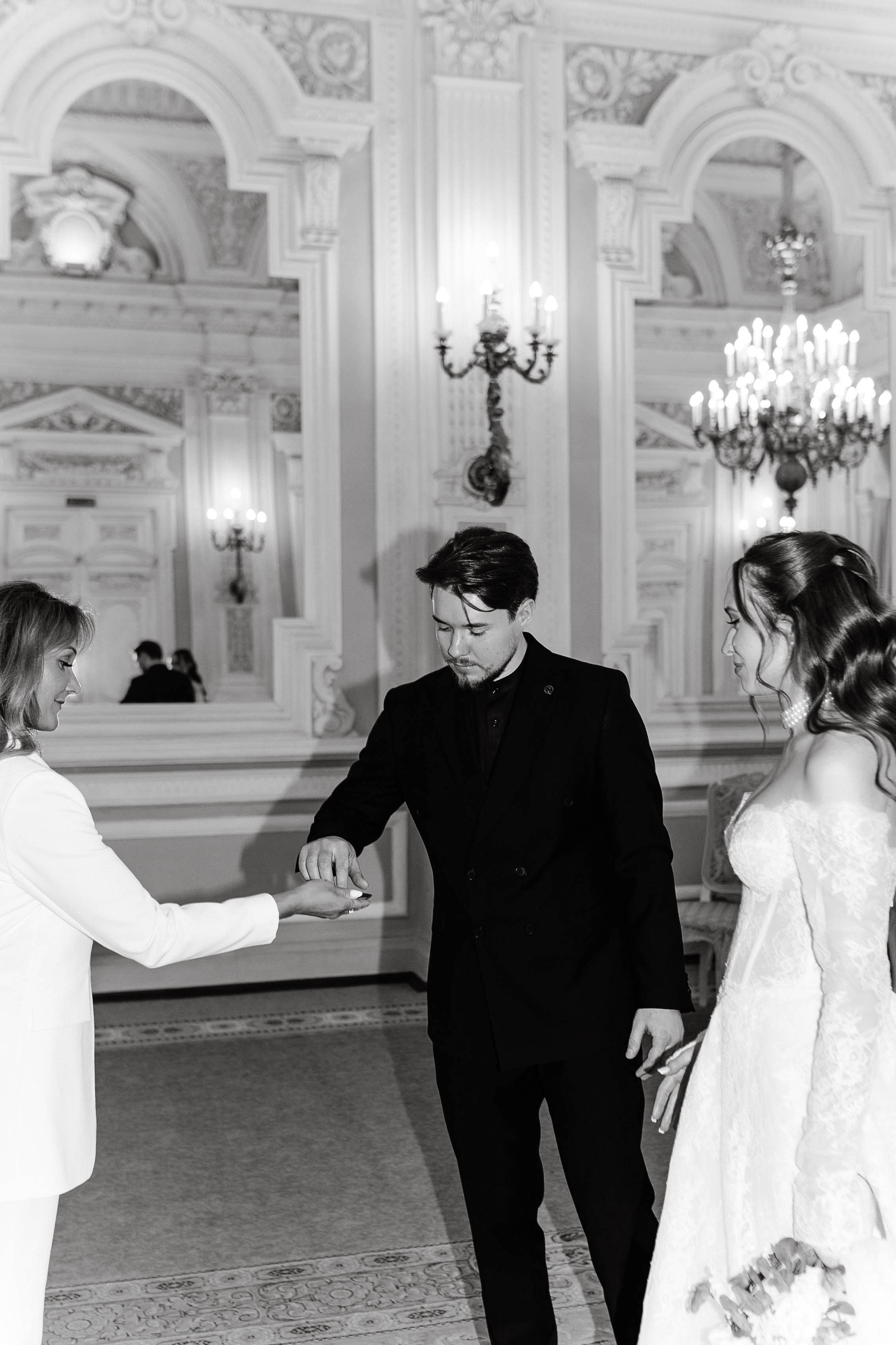 Ольга и Глеб / прогулка и загс. Фотограф Veronika Potaseva