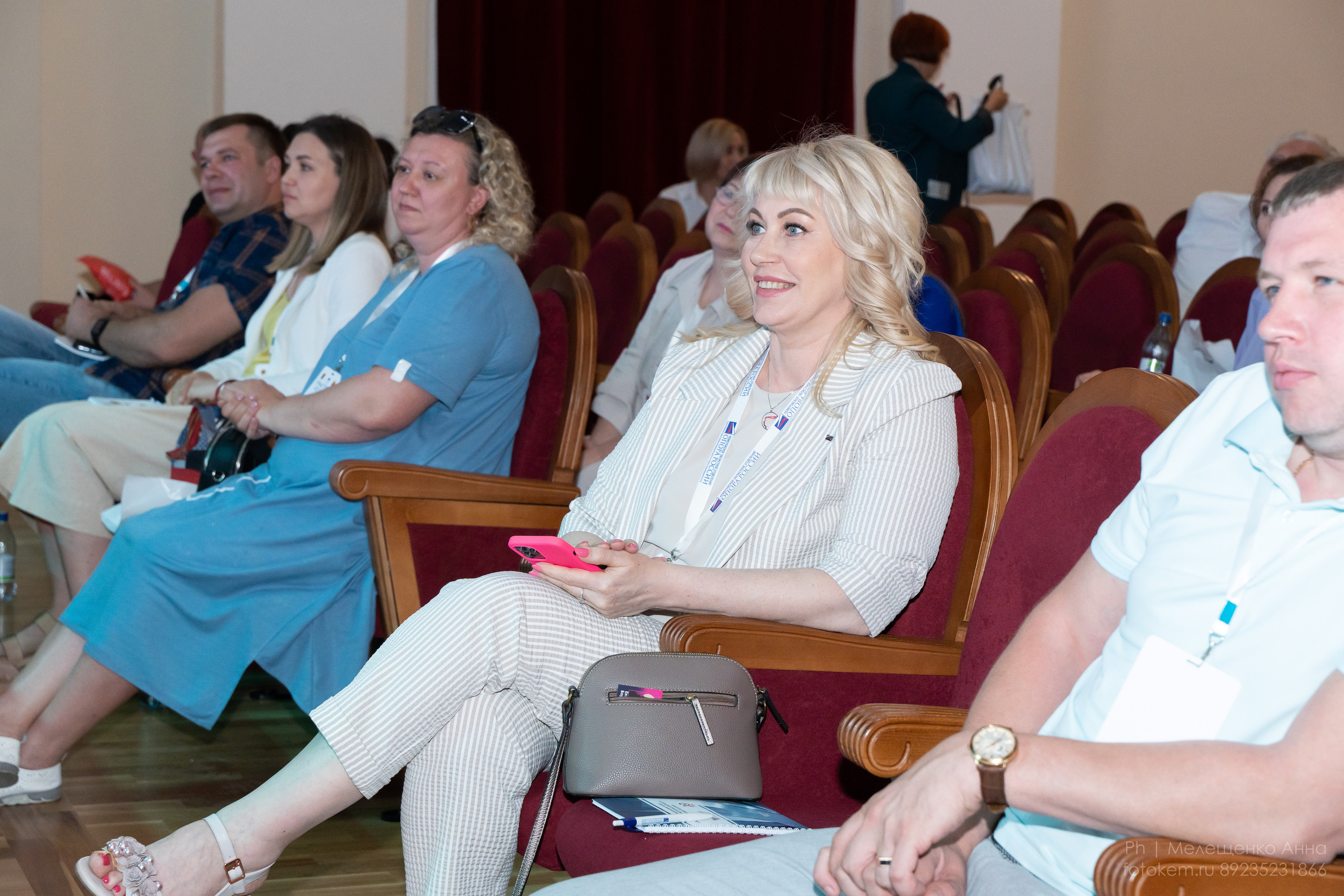 Репортажи. Школьный фотограф в Кемерово Мелещенко Анна