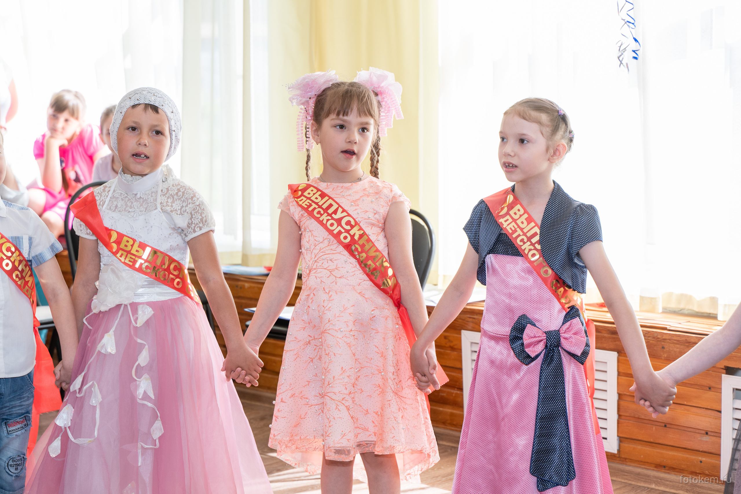 ВЫПУСКНЫЕ в садике. Школьный фотограф в Кемерово Мелещенко Анна