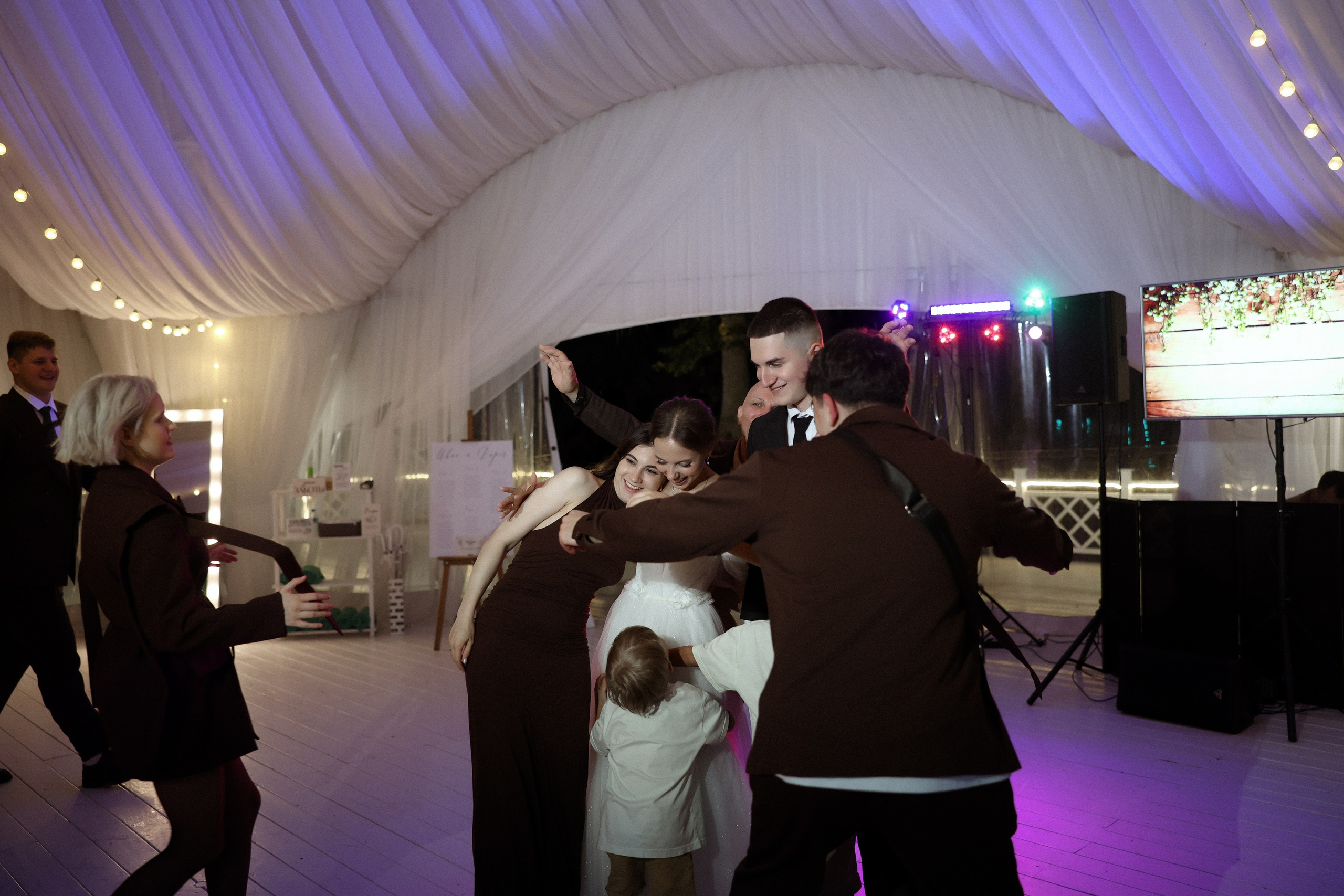 «Просто МЫ» — Дарья и Иван. Свадебный и семейный фотограф в Москве Ломова Ирина