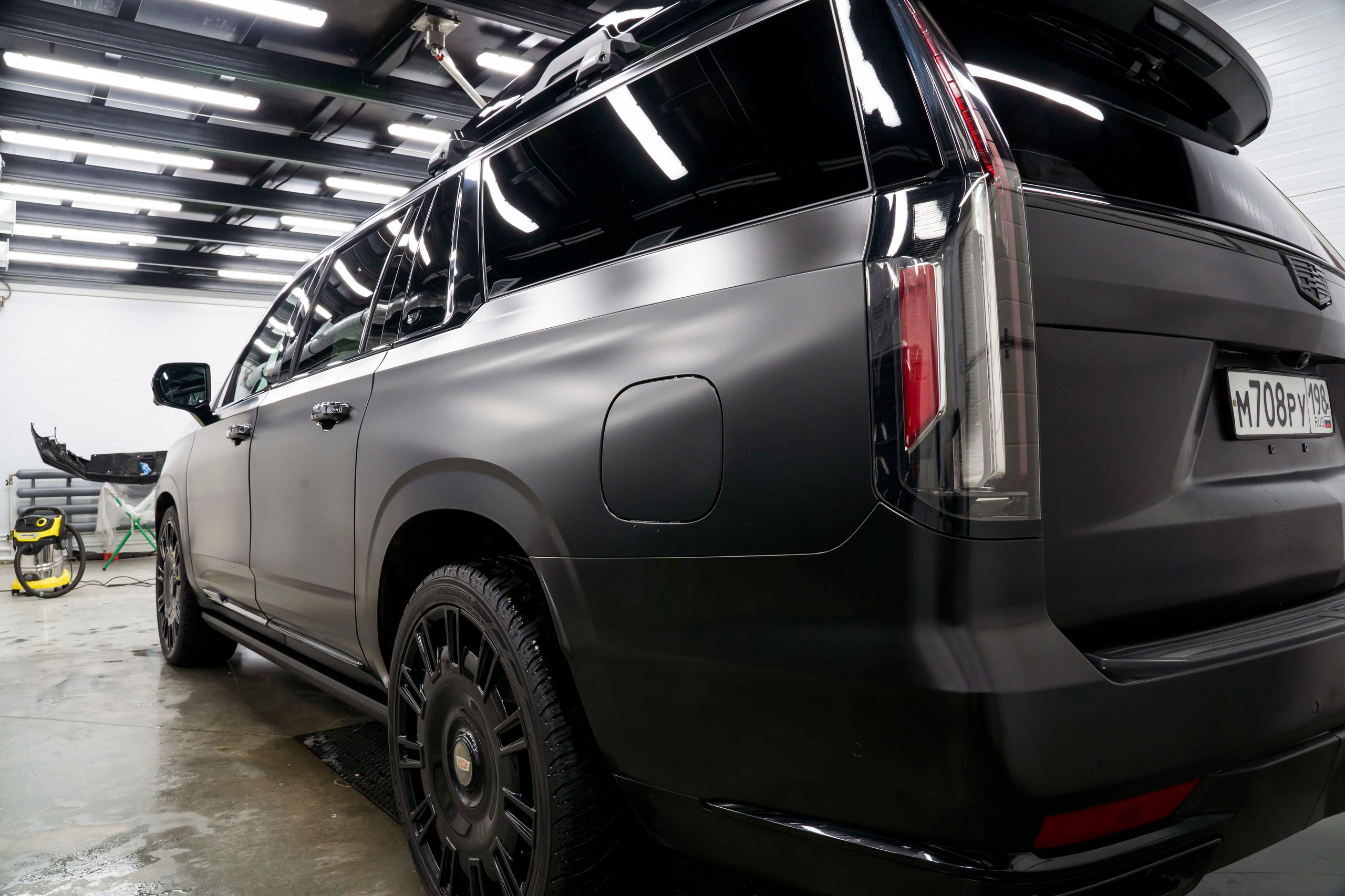 Съемка автосервиса автомойки. Фотограф в Санкт-Петербурге. Репортажная и все съёмки для бизнеса