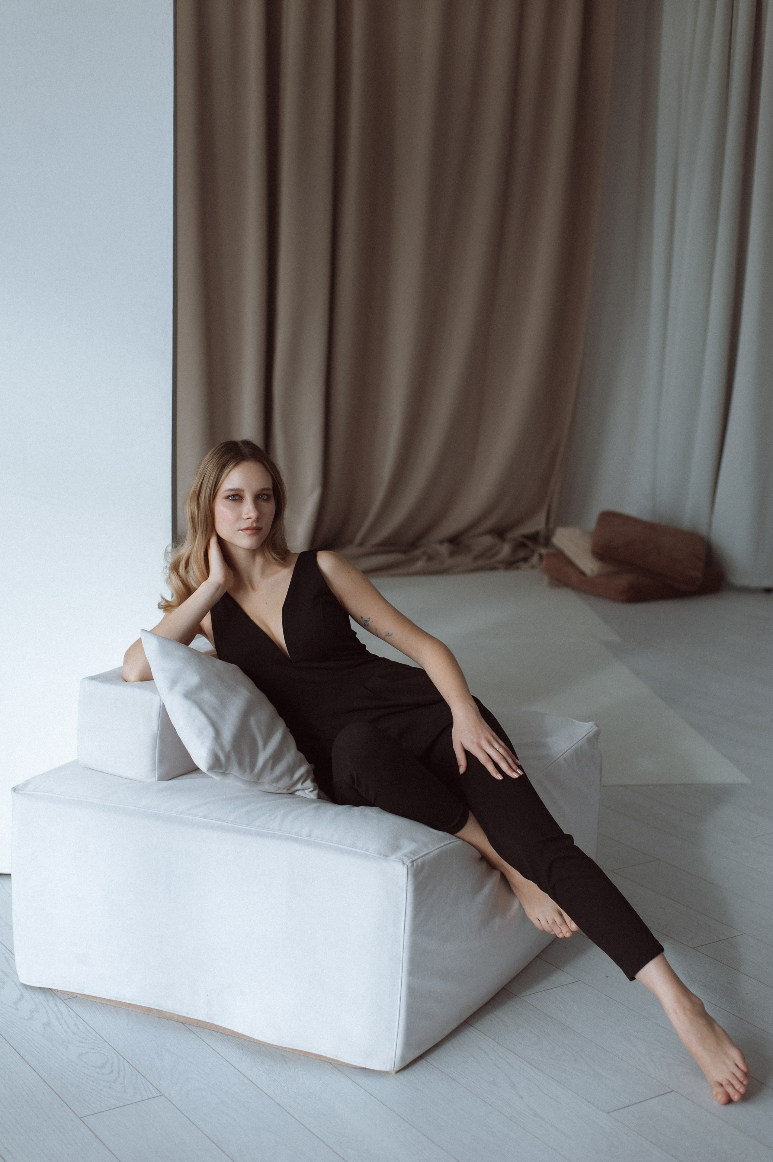 Аня | Портрет в студии. Портретный свадебный фотограф Крым | Евгения Щитенко