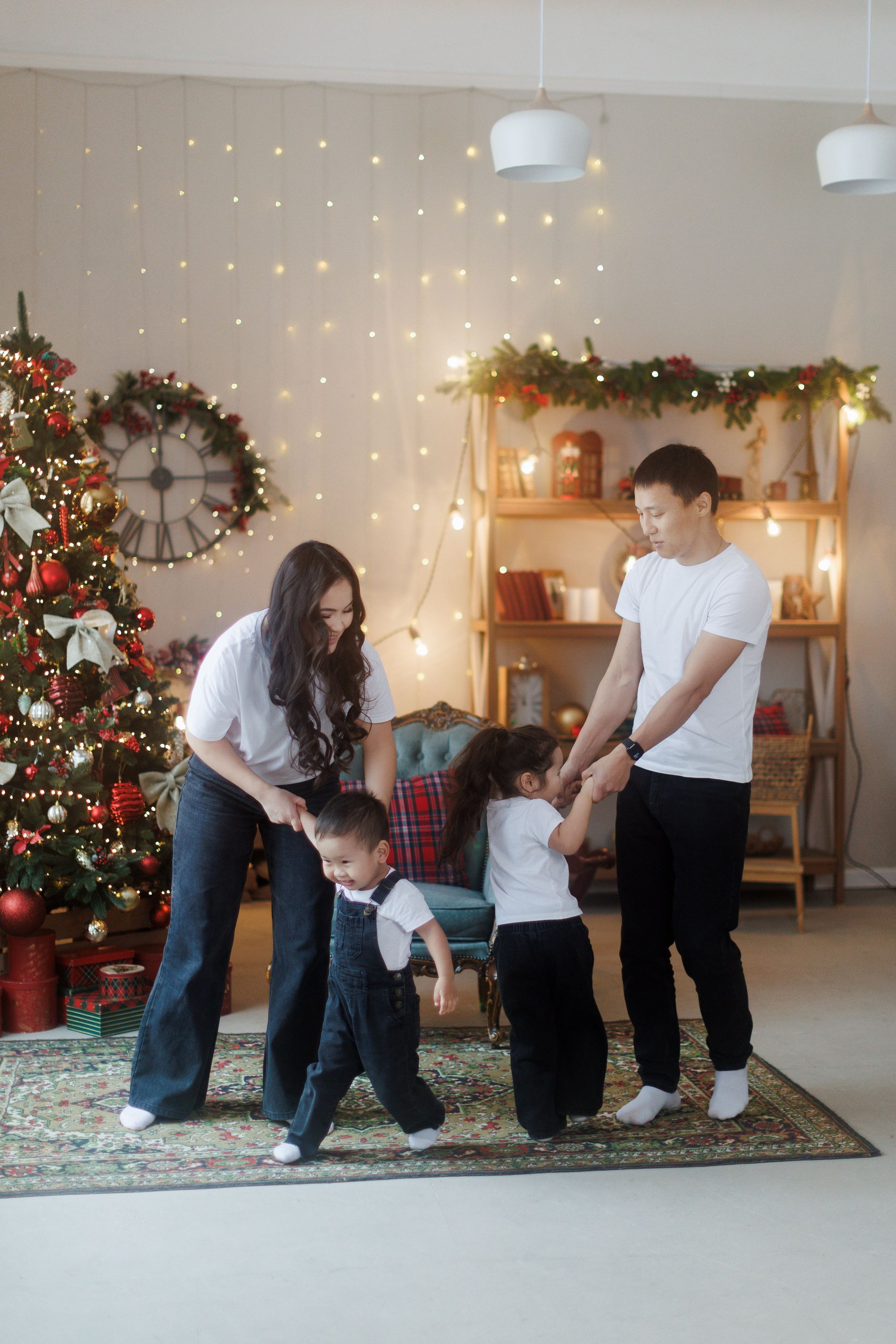 Новогодняя история одной семьи. Photograph Svetlana Volkova