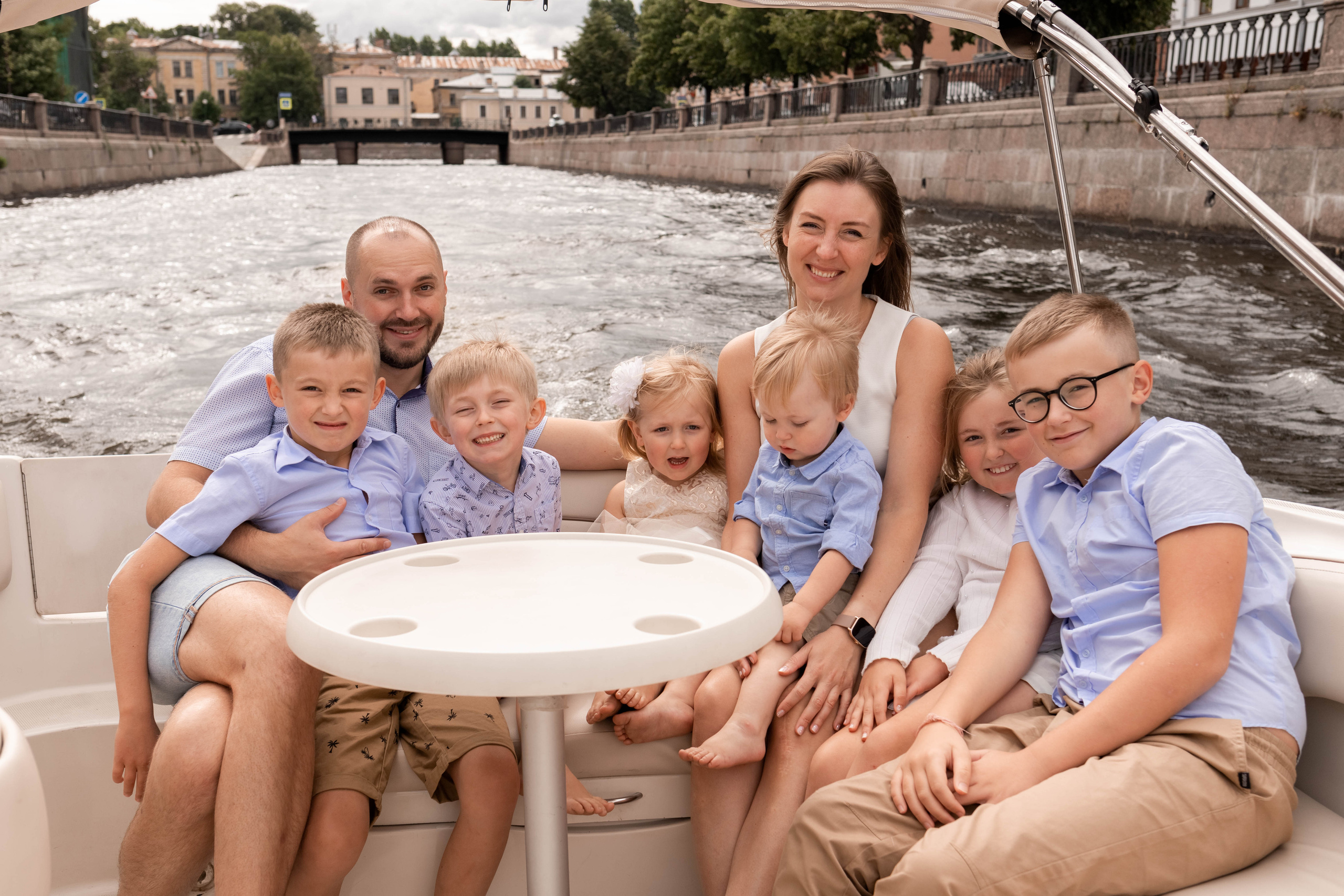 БОЛЬШАЯ СЕМЬЯ. Семейный Фотограф в Санкт-Петербурге Пушкин Анастасия Дьяконенкова