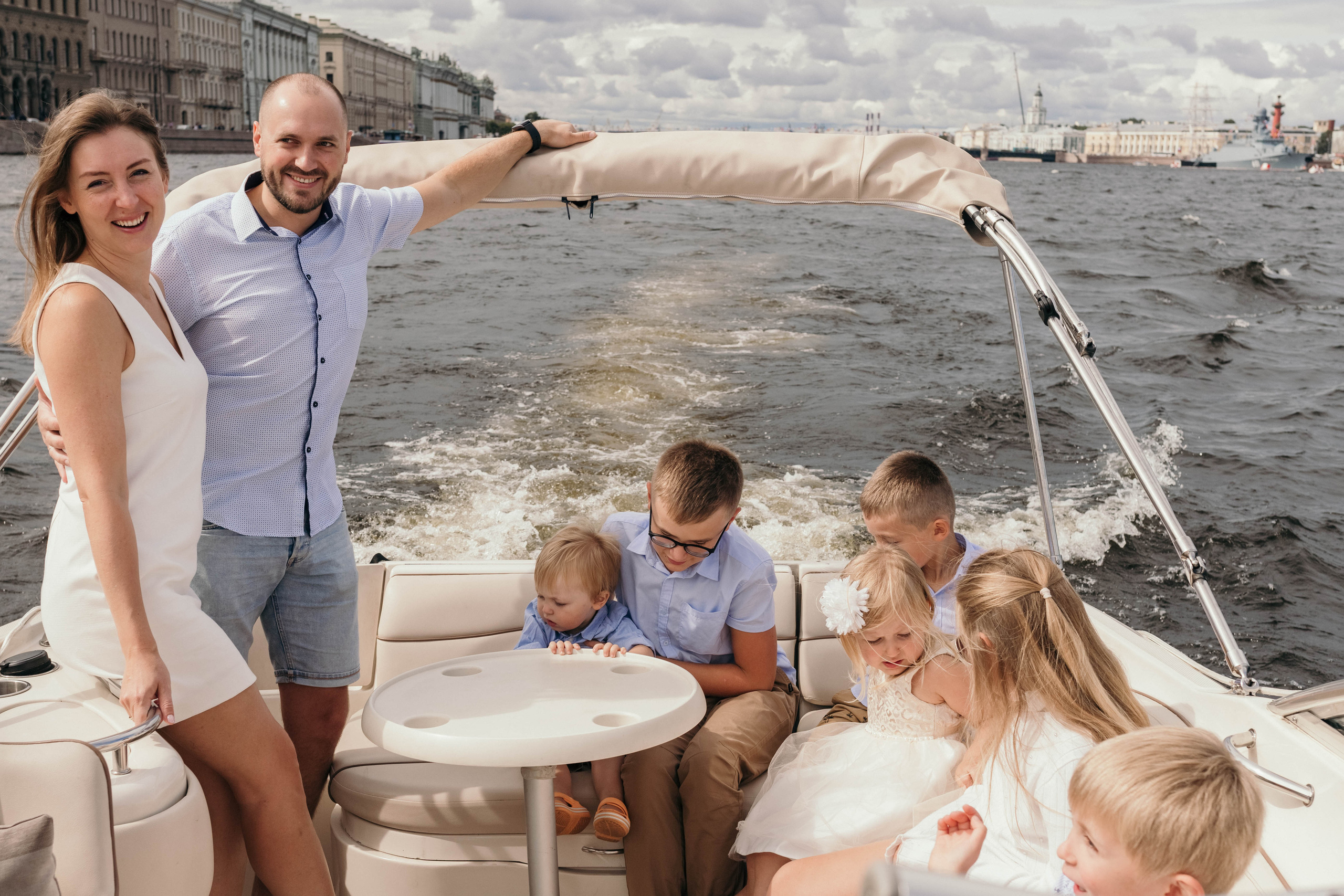 БОЛЬШАЯ СЕМЬЯ. Семейный Фотограф в Санкт-Петербурге Пушкин Анастасия Дьяконенкова