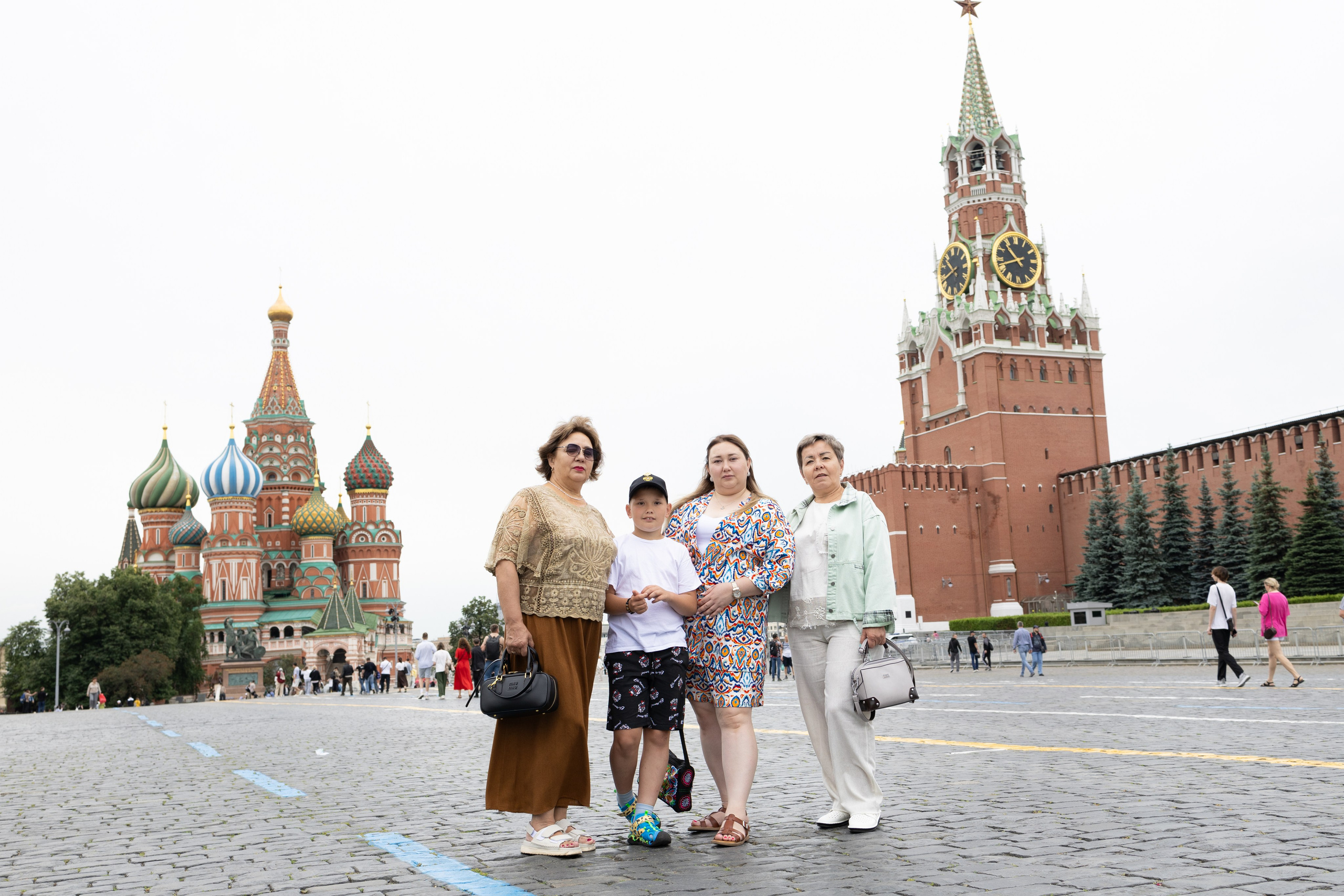 Семейная на улице. Профессиональный фотограф в Москве