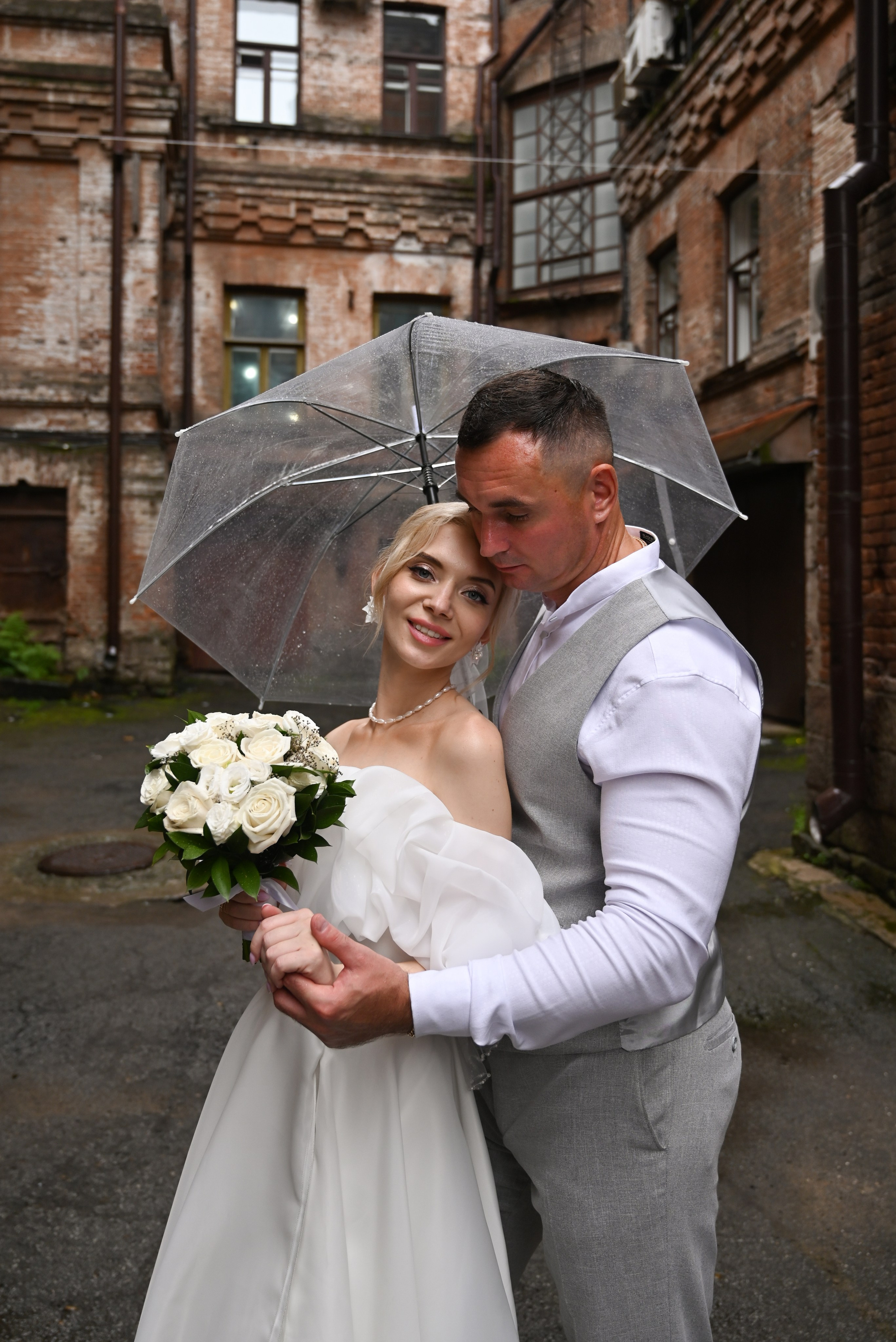 Свадьба Оксаны и Юры (Регистрация брака, прогулка и банкет). Свадебный и семейный фотограф в Хабаровске Оксана Новикова