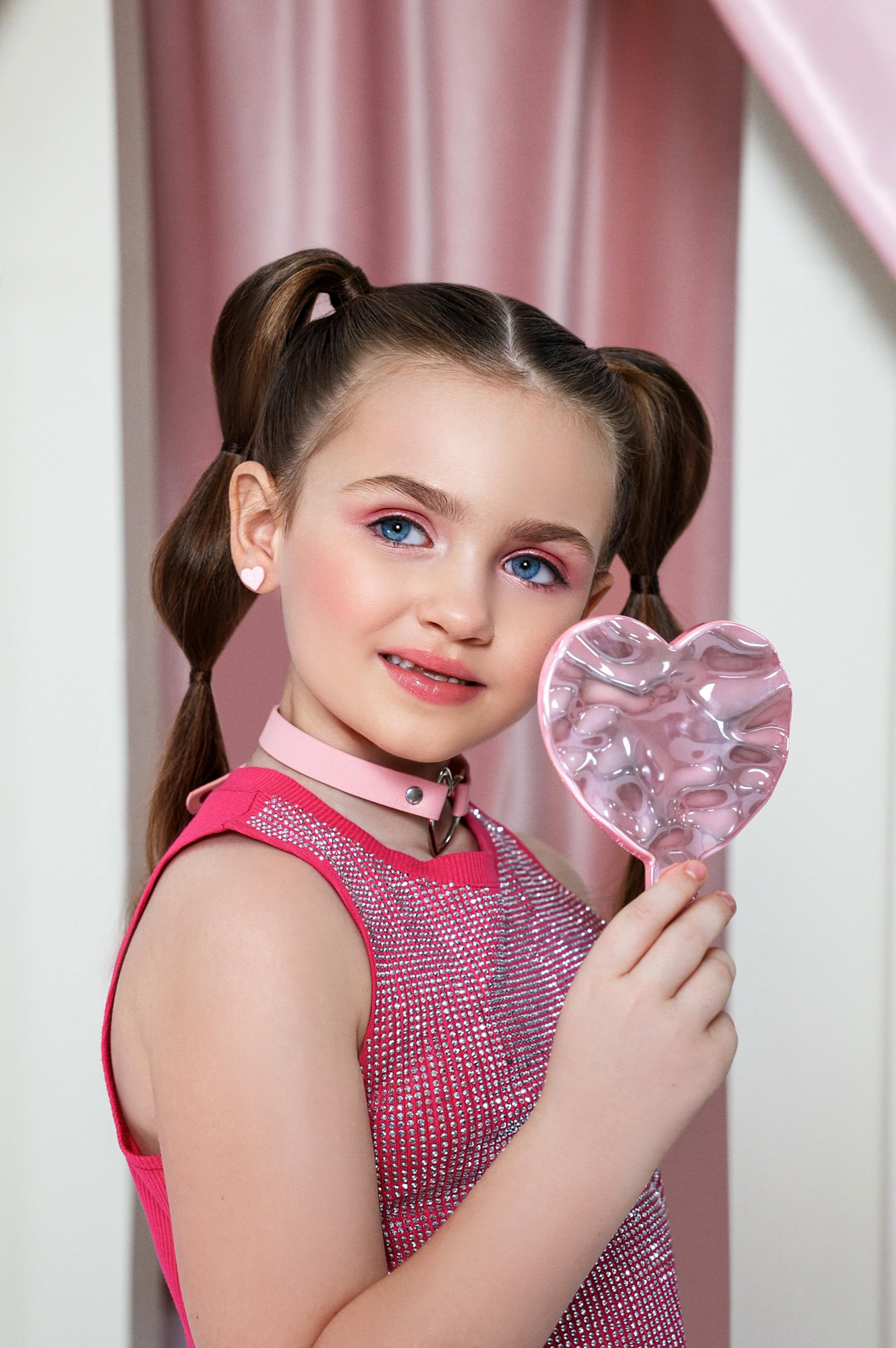 NIKA. Модельная студия MIA Models