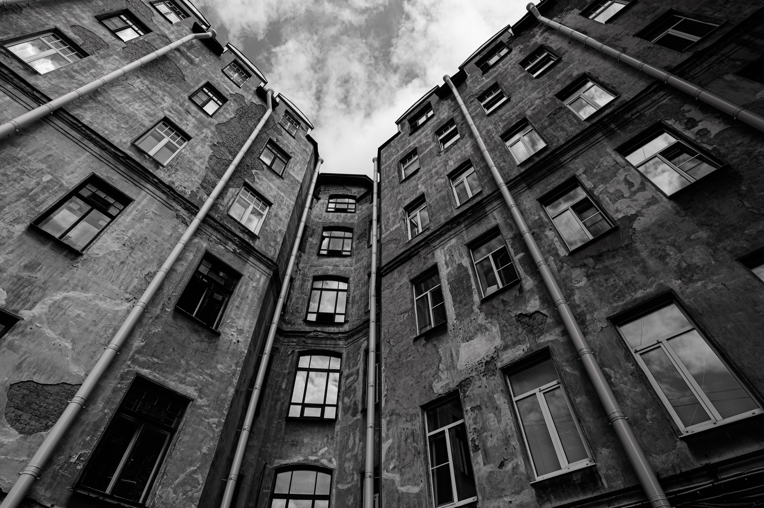 Каменноостровский пр-кт, 26-28