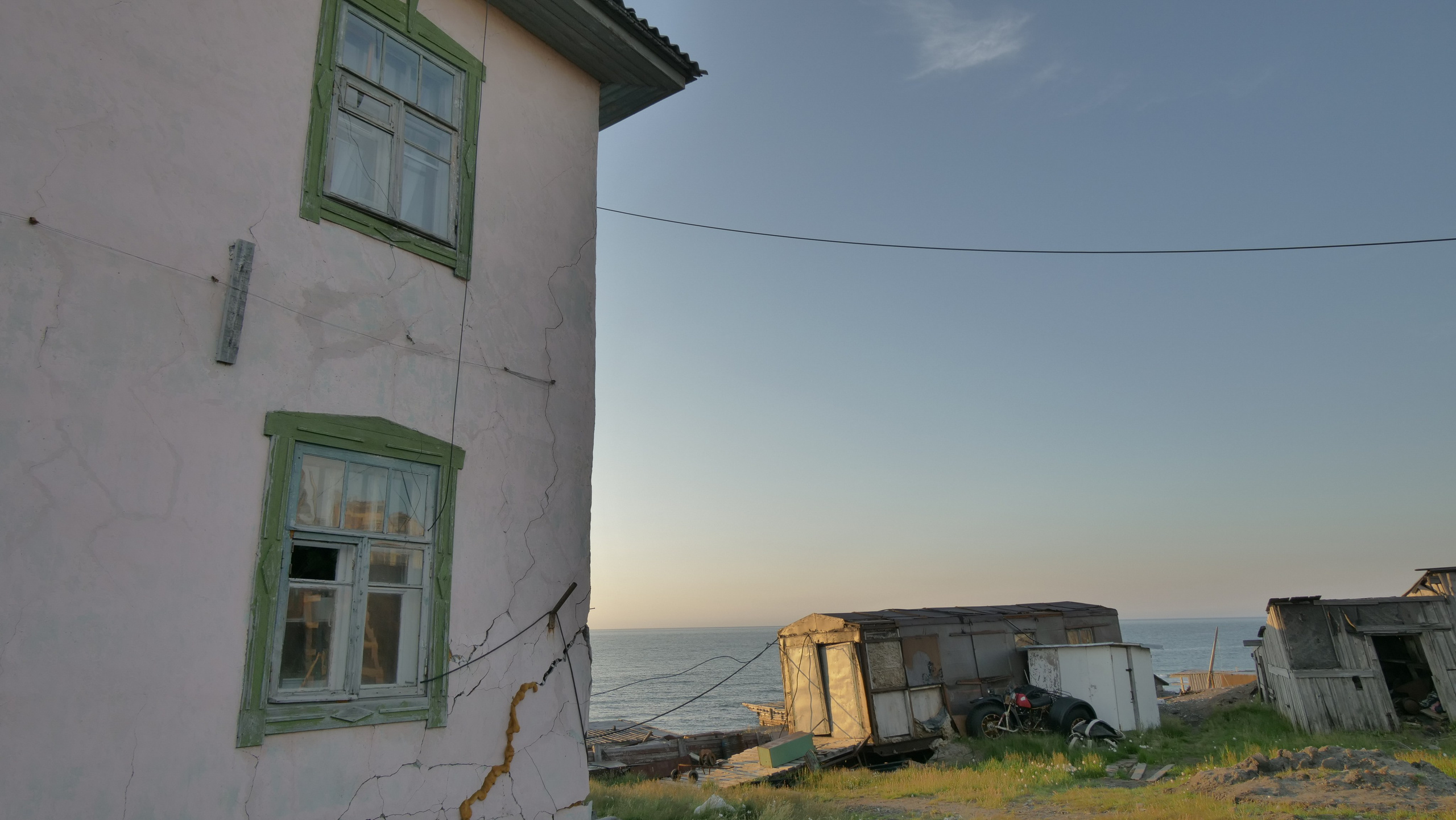 Амдерма — наука (2020 г.). Фотоальбом показывающий увлекательный мир авиации и мир медведей Андрея Иванова