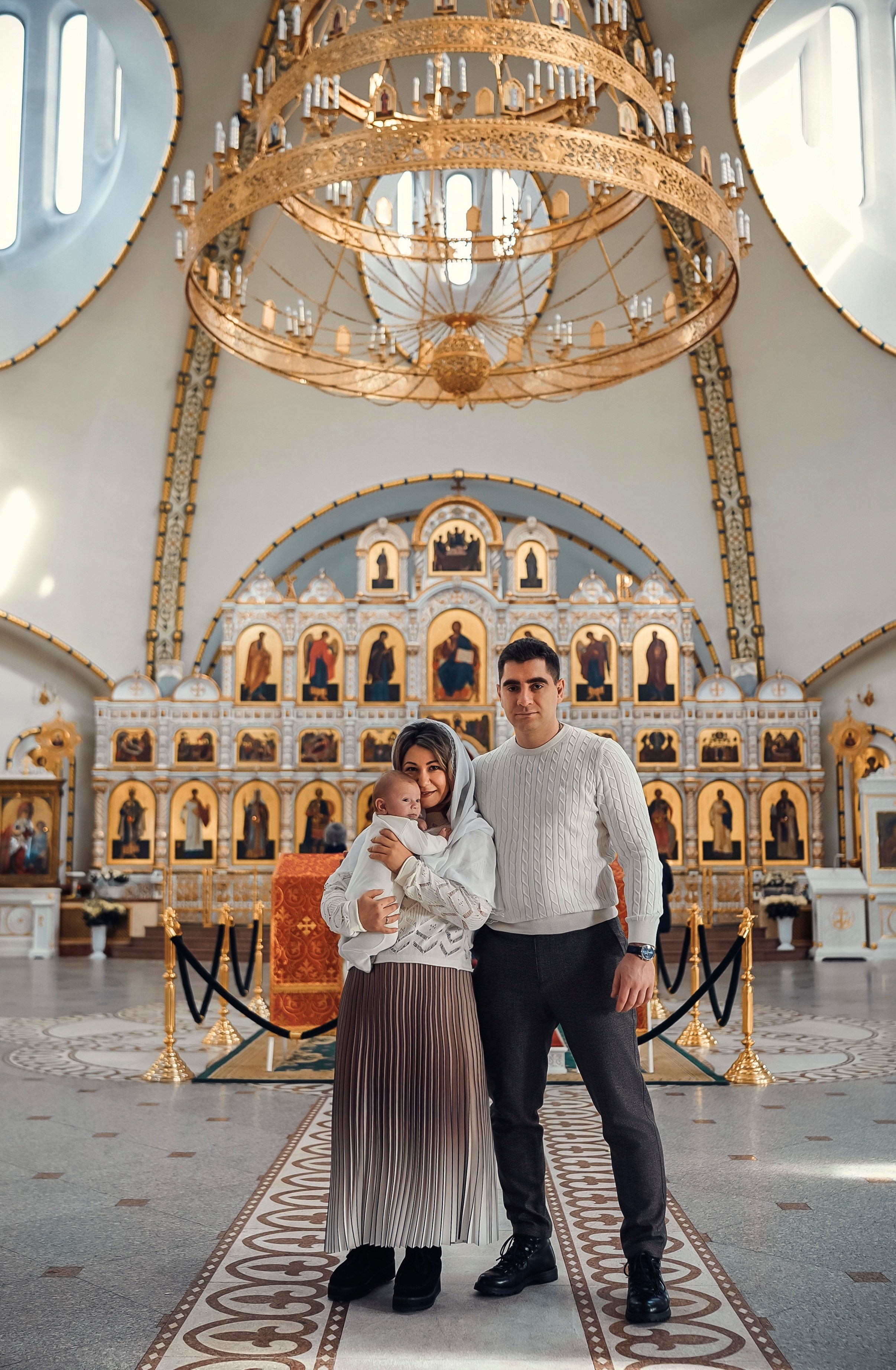 Крещение Иосифа. Патриаршее Подворье. Семейный фотограф и фотограф на таинства в Москве Юлия Калайджян