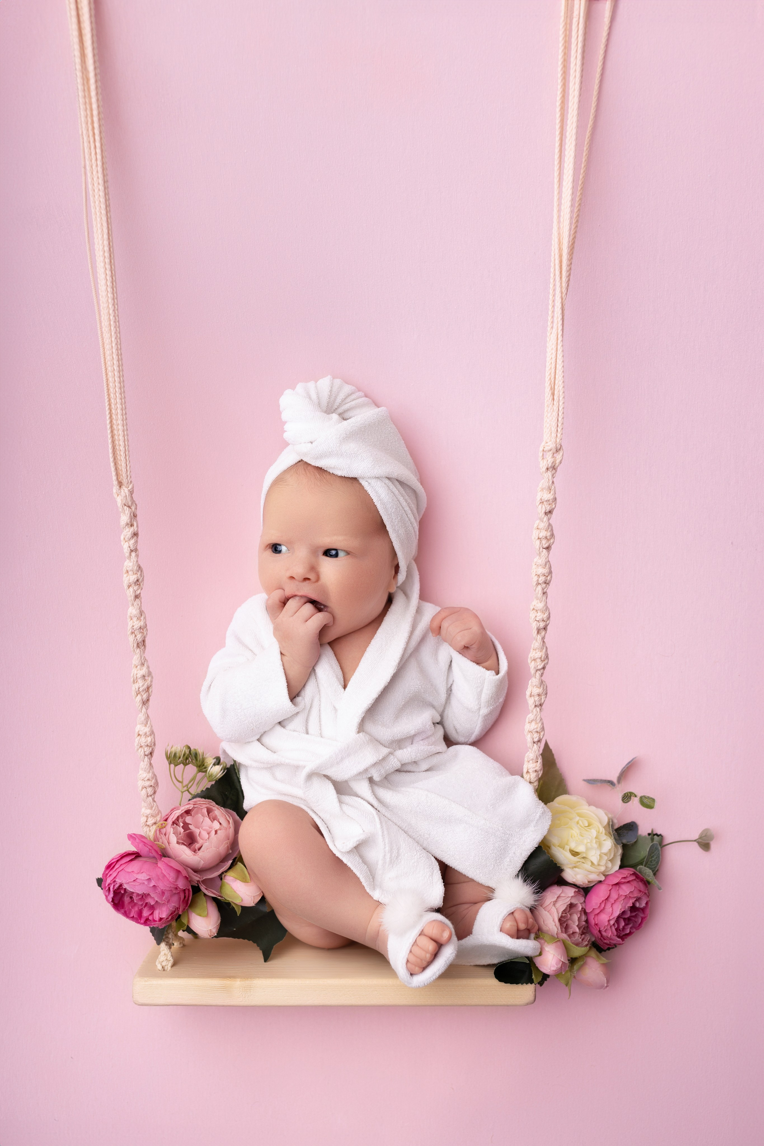 Newborn девочки. Фотограф новорожденных Модяева Ирина