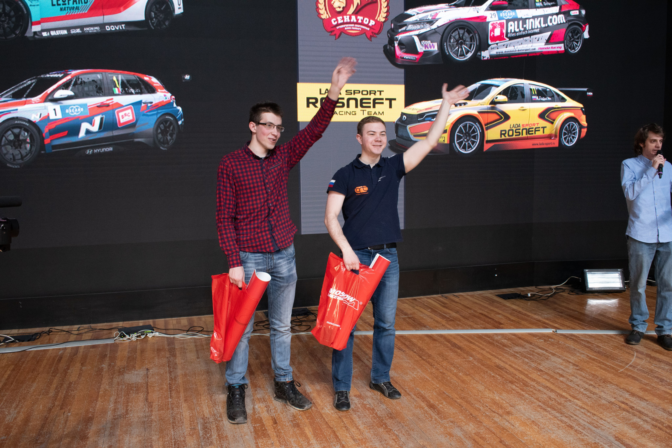 RaceRoom — Командный турнир среди ВУЗов города Москвы | 22.02.20. Репортажный фотограф Сыбер Мартти