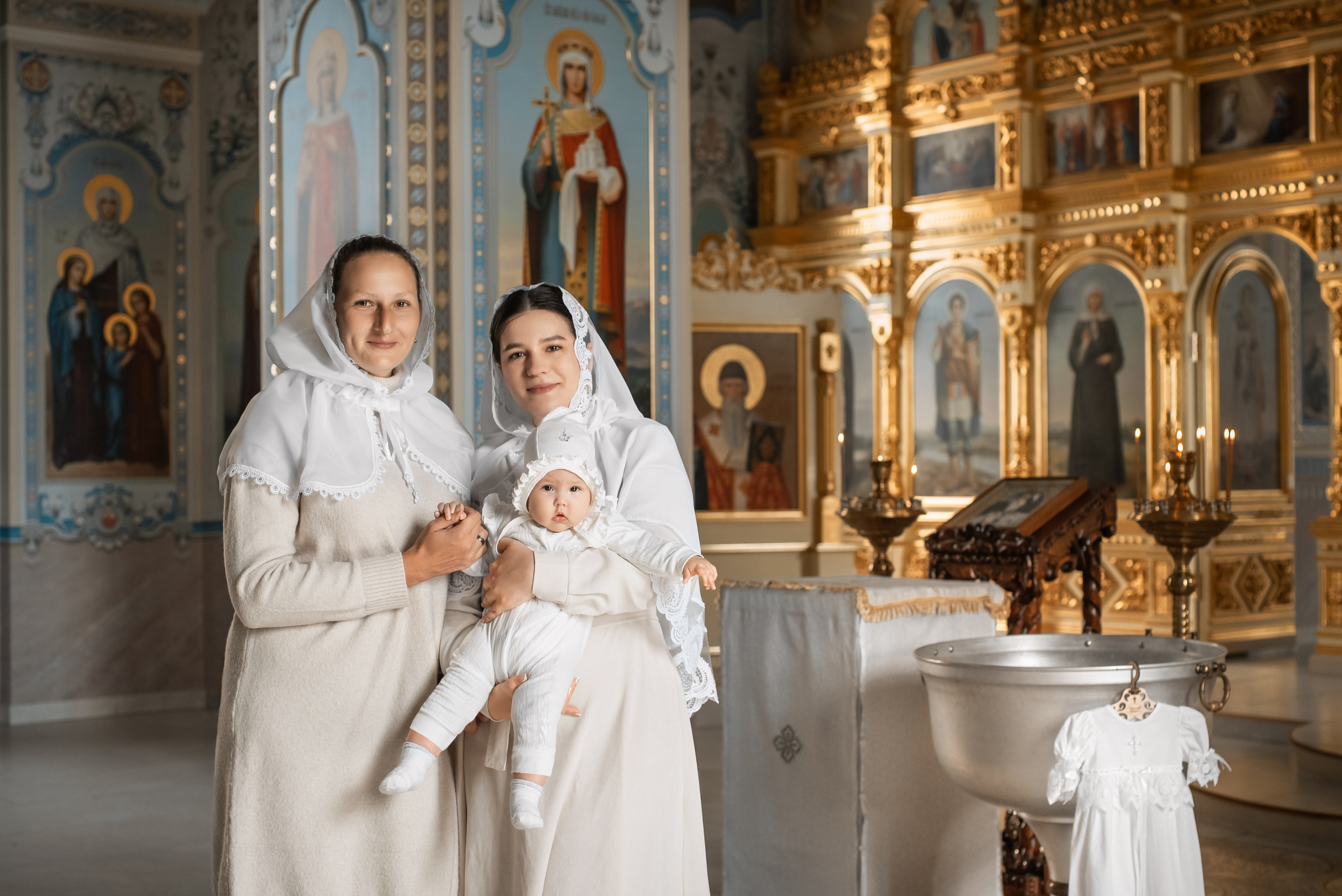 Храм Введения во храм Пресвятой Богородицы. Церковный фотограф на Таинство Крещения и Венчания в Оренбурге и Оренбургской области Екатерина Белкина