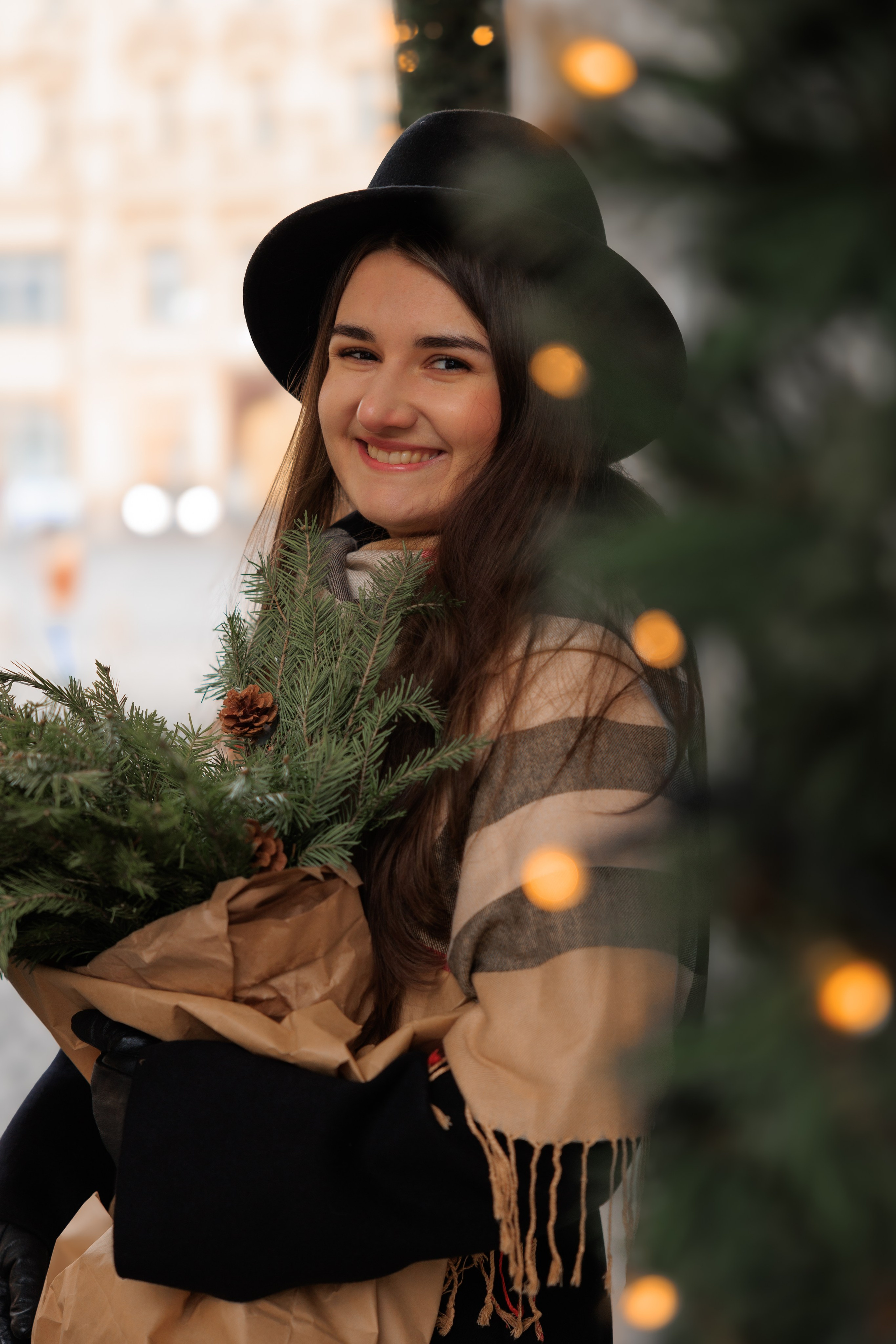 ДАША. Я фотограф из Москвы к Вашим услугам