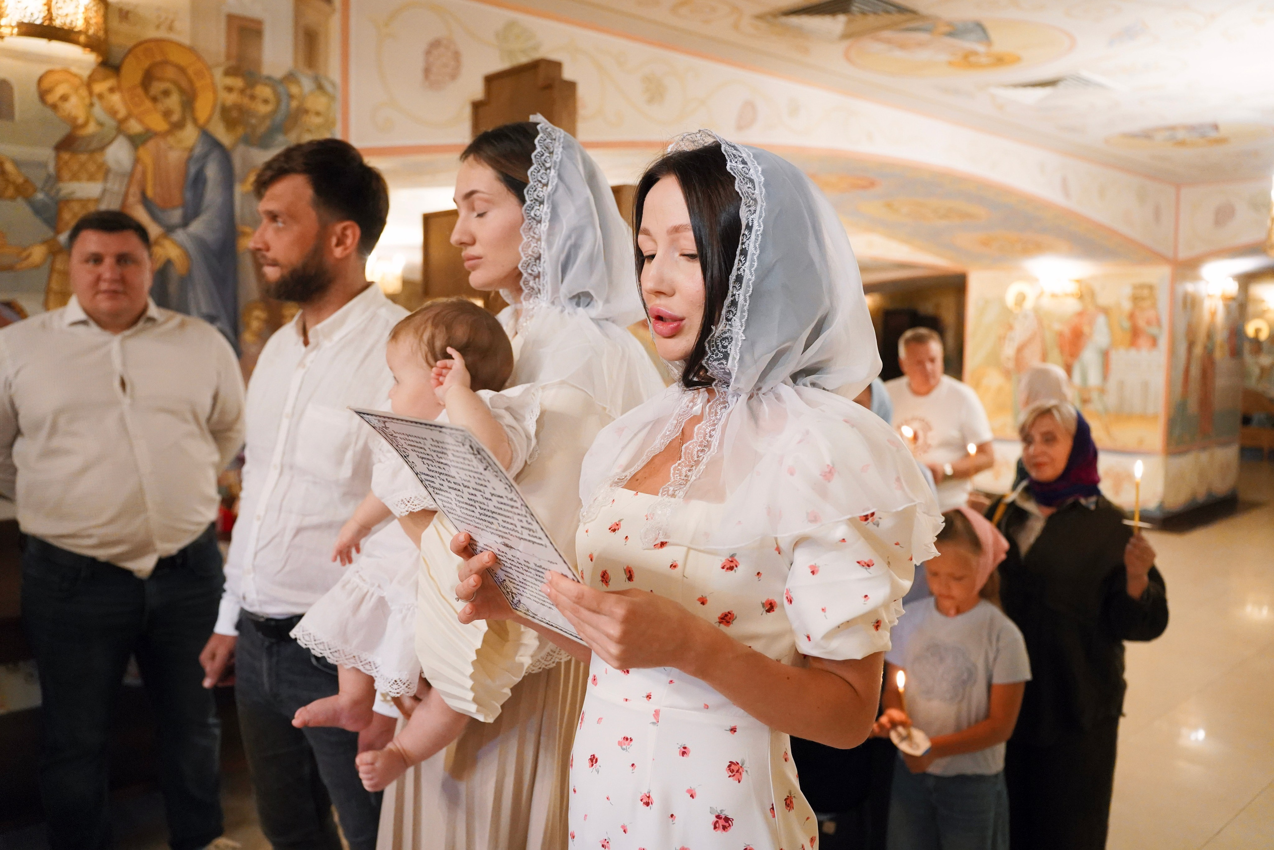 Таинство Крещения, Венчание. Универсальный фотограф в Геленджике Сидорина Кристина