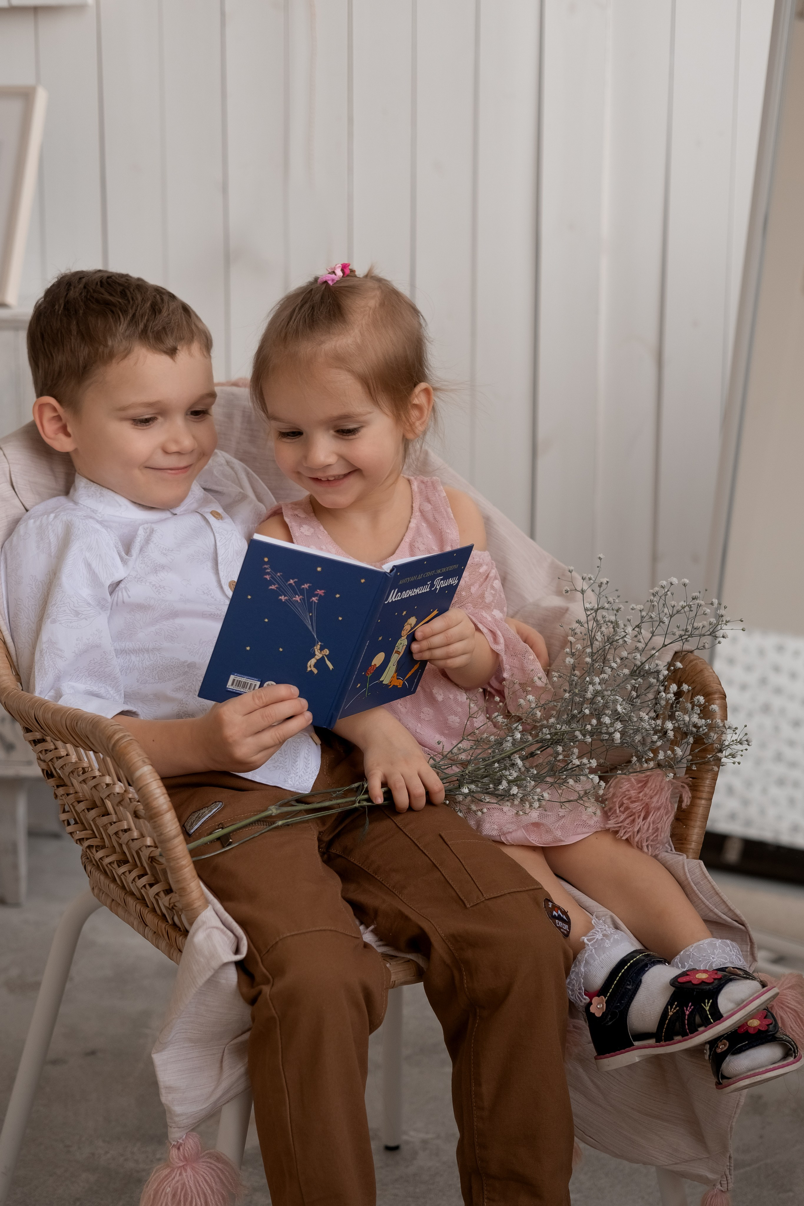 Семейная фотосессия (прогулки и студии). Семейный и женский фотограф в Санкт-Петербурге