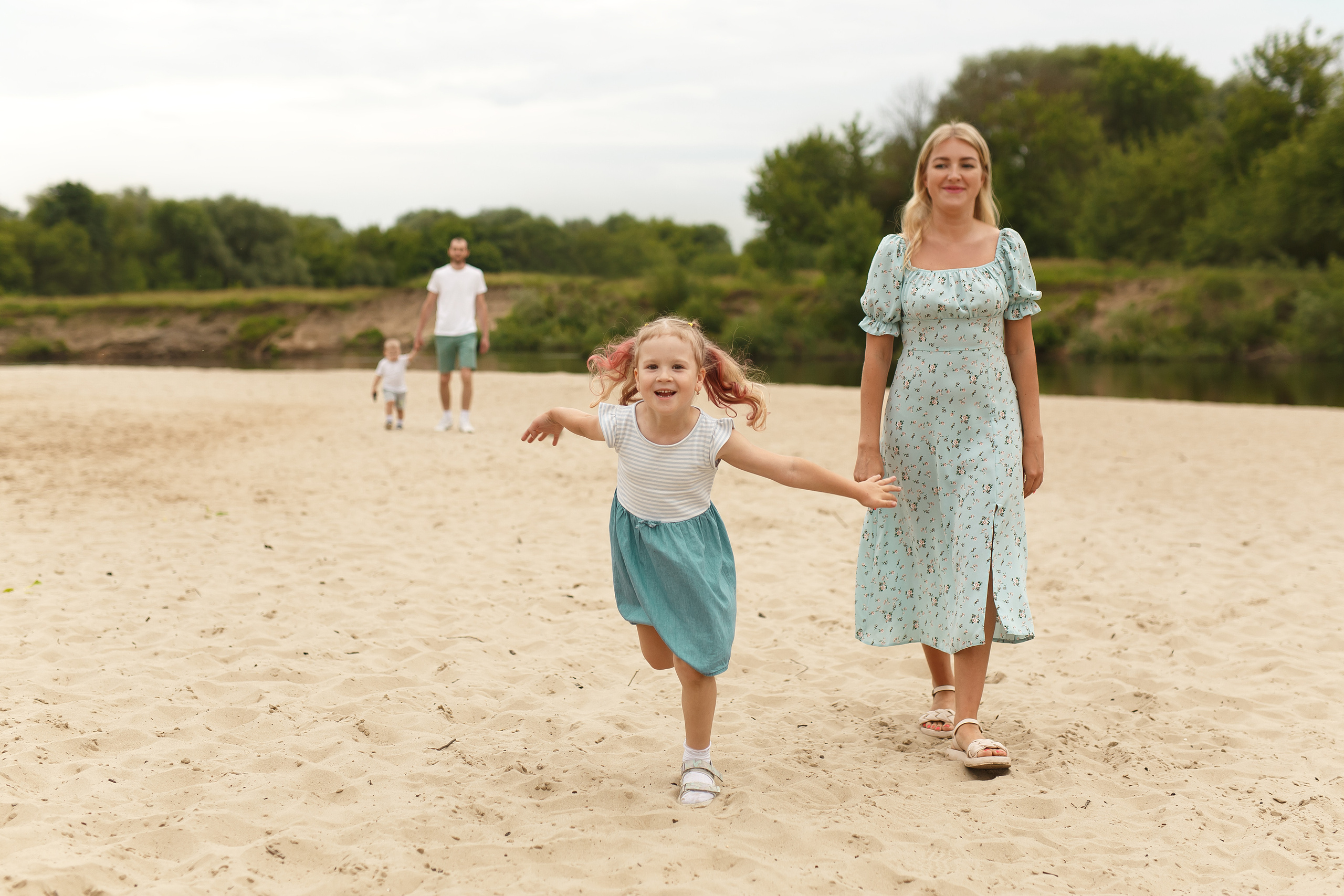 Прогулочные фотосессии. Семейный фотограф в Брянске Александра Щербакова