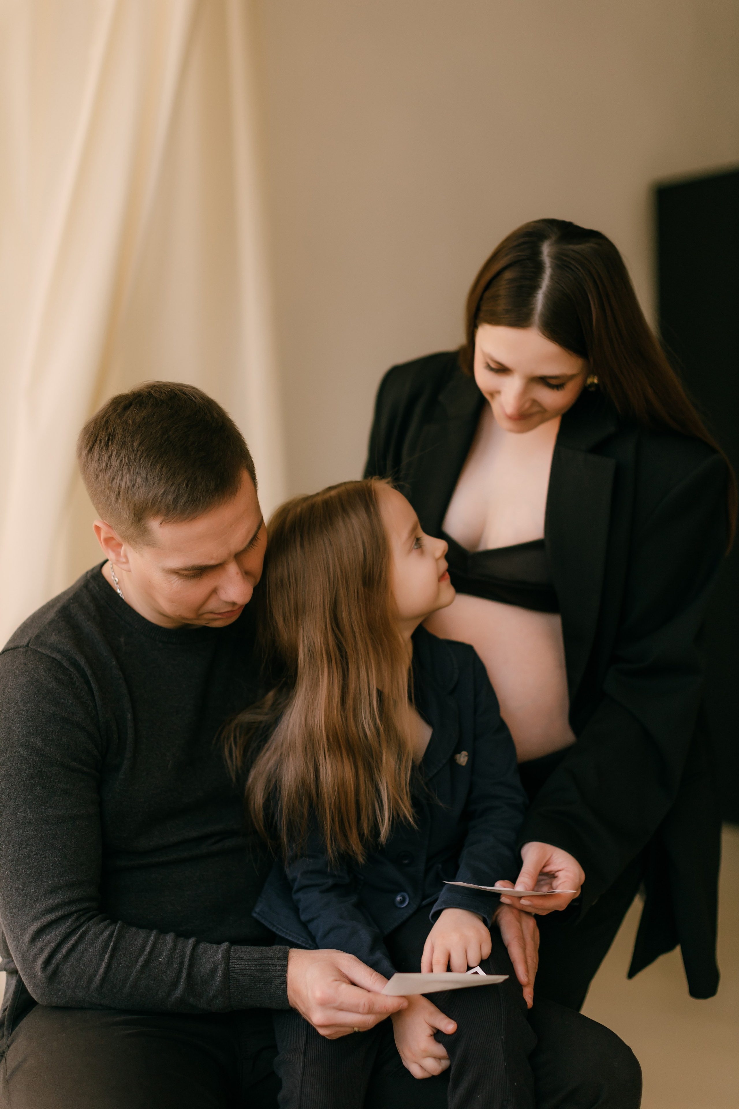 Женя, Женя, Кира. Мария Стеклова контент фотограф и семейный фотограф в Омске и Тюмени