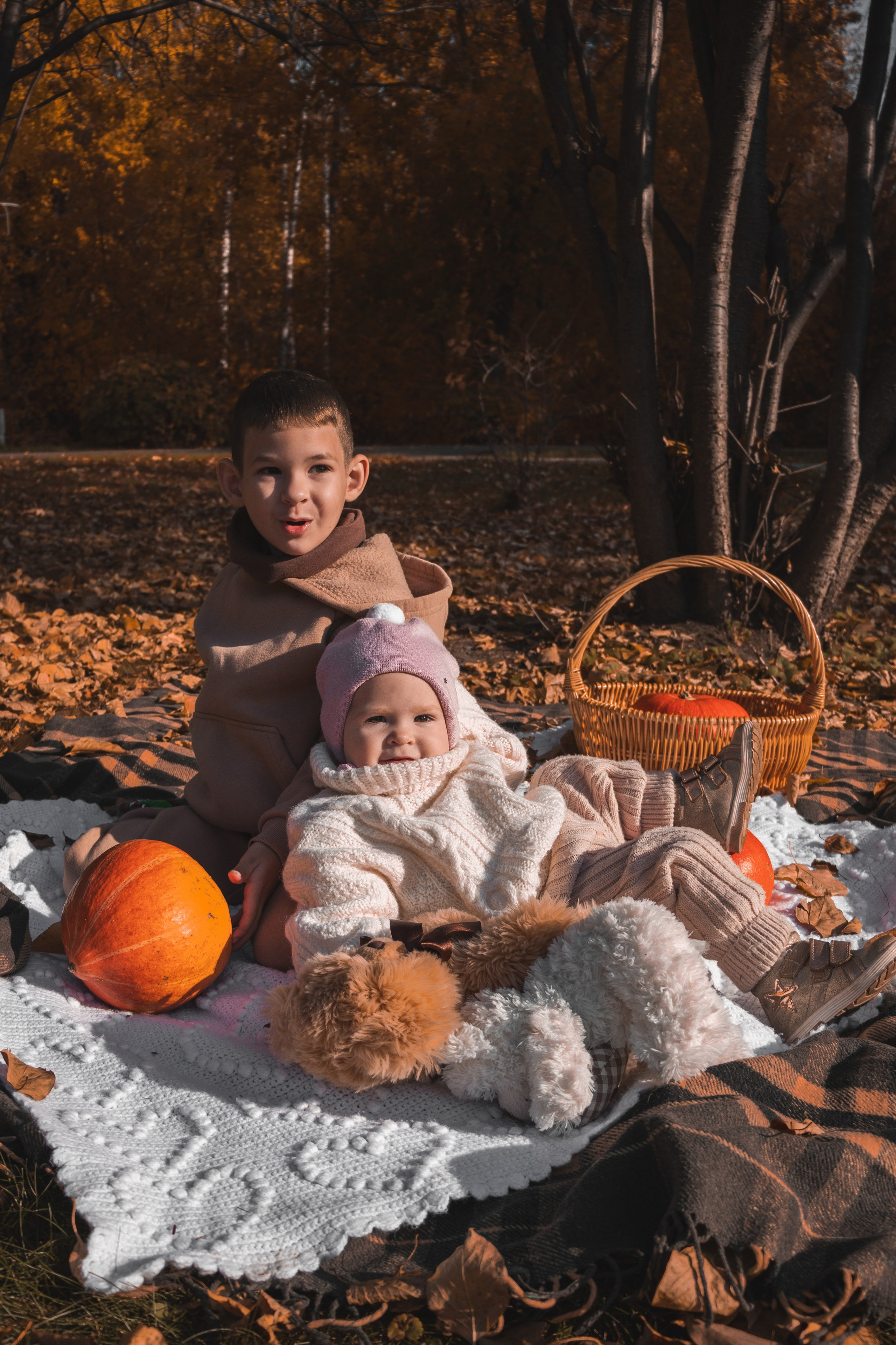Семейная фотосессия Томск. Семейный фотограф Томск. Семейная фотосъёмка Томск. Фотограф в Томске Дарья Пучкина