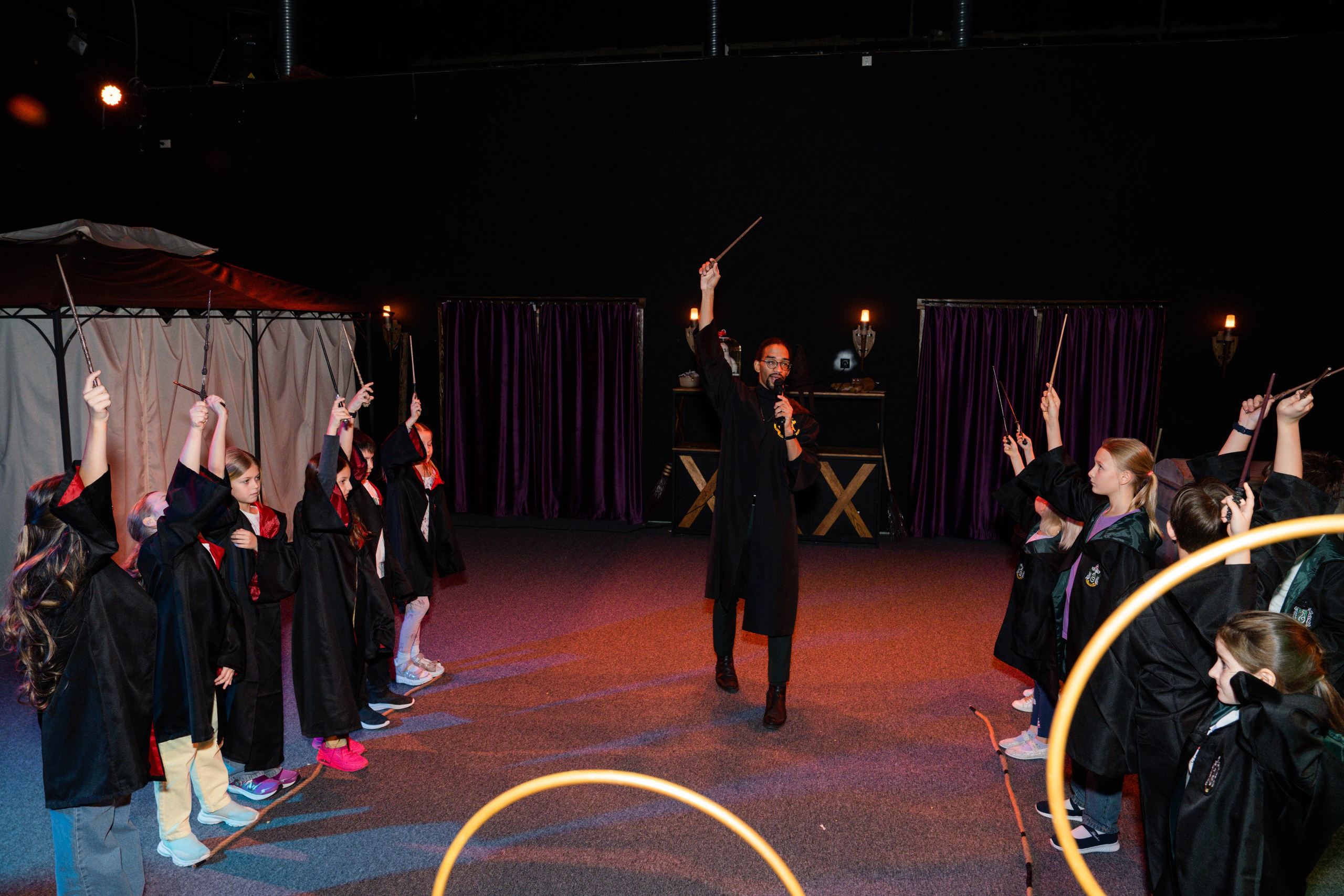 В гостях у Гарри Поттера. Крамер Юлиана детский и семейный фотограф