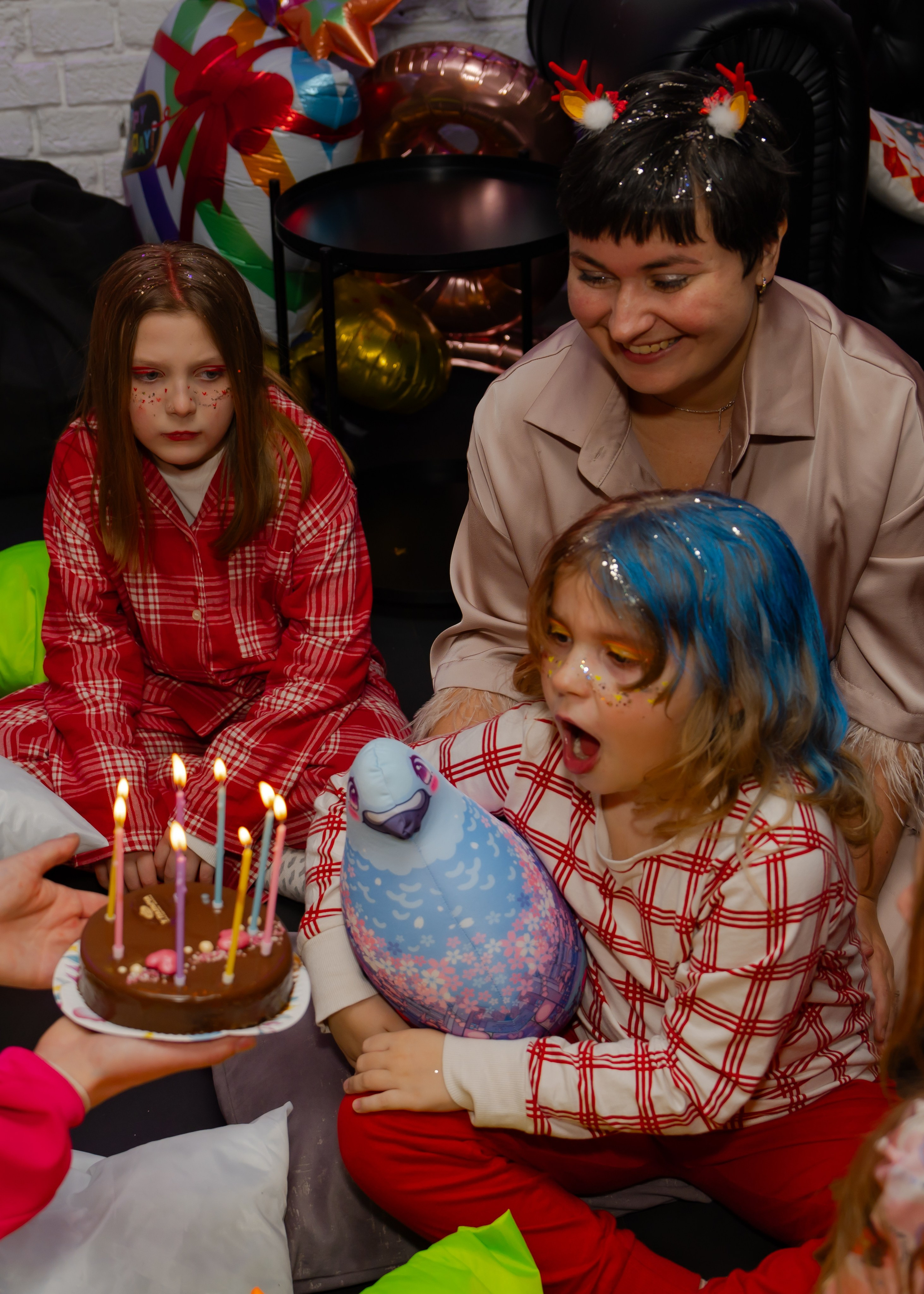 Битва подушками. Крамер Юлиана детский и семейный фотограф