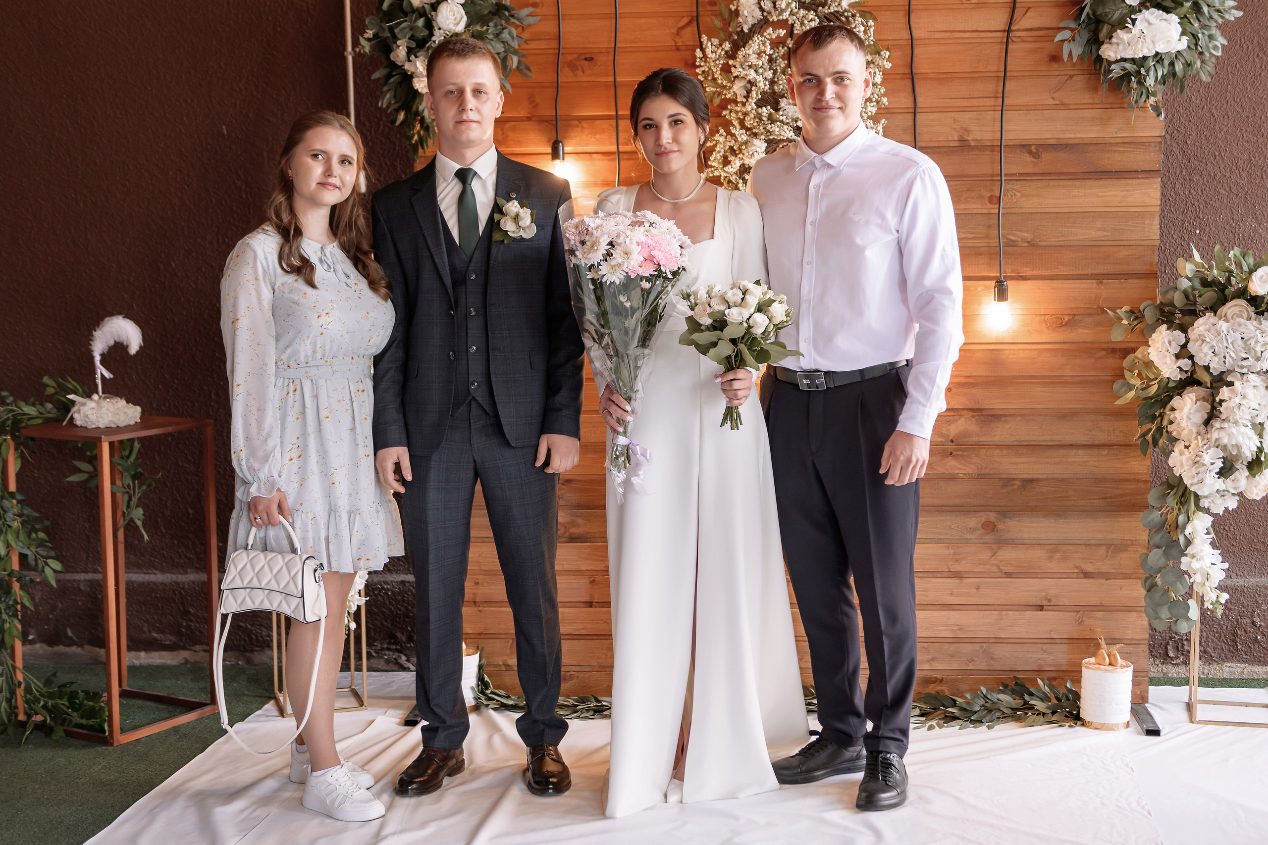 Эдуард и Виктория. Свадебный фотограф Белгород Валуйки Старый Оскол Воронеж