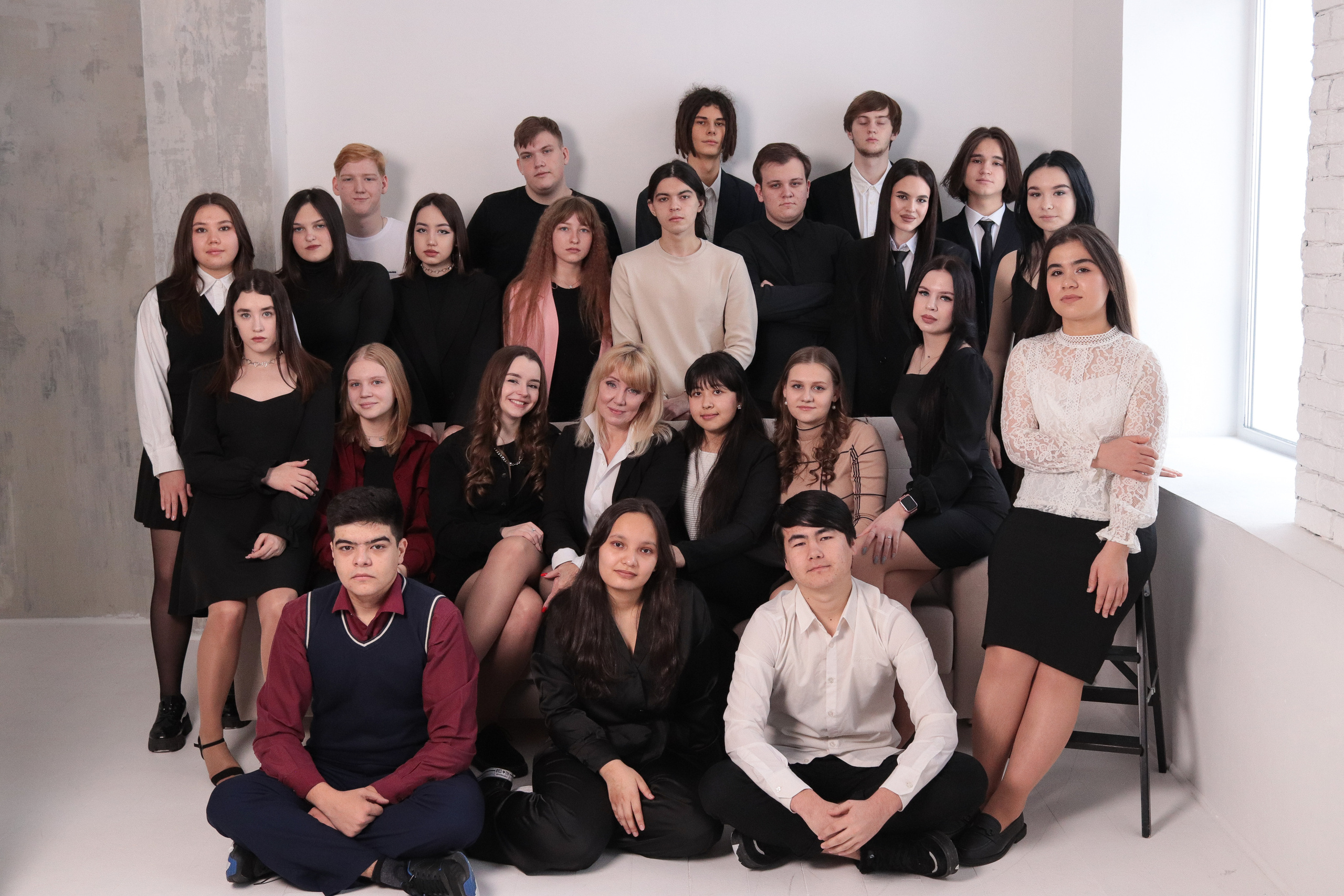 Альбом для одиннадцатого класса. Фотограф в Сургуте Брызгунова Анастасия