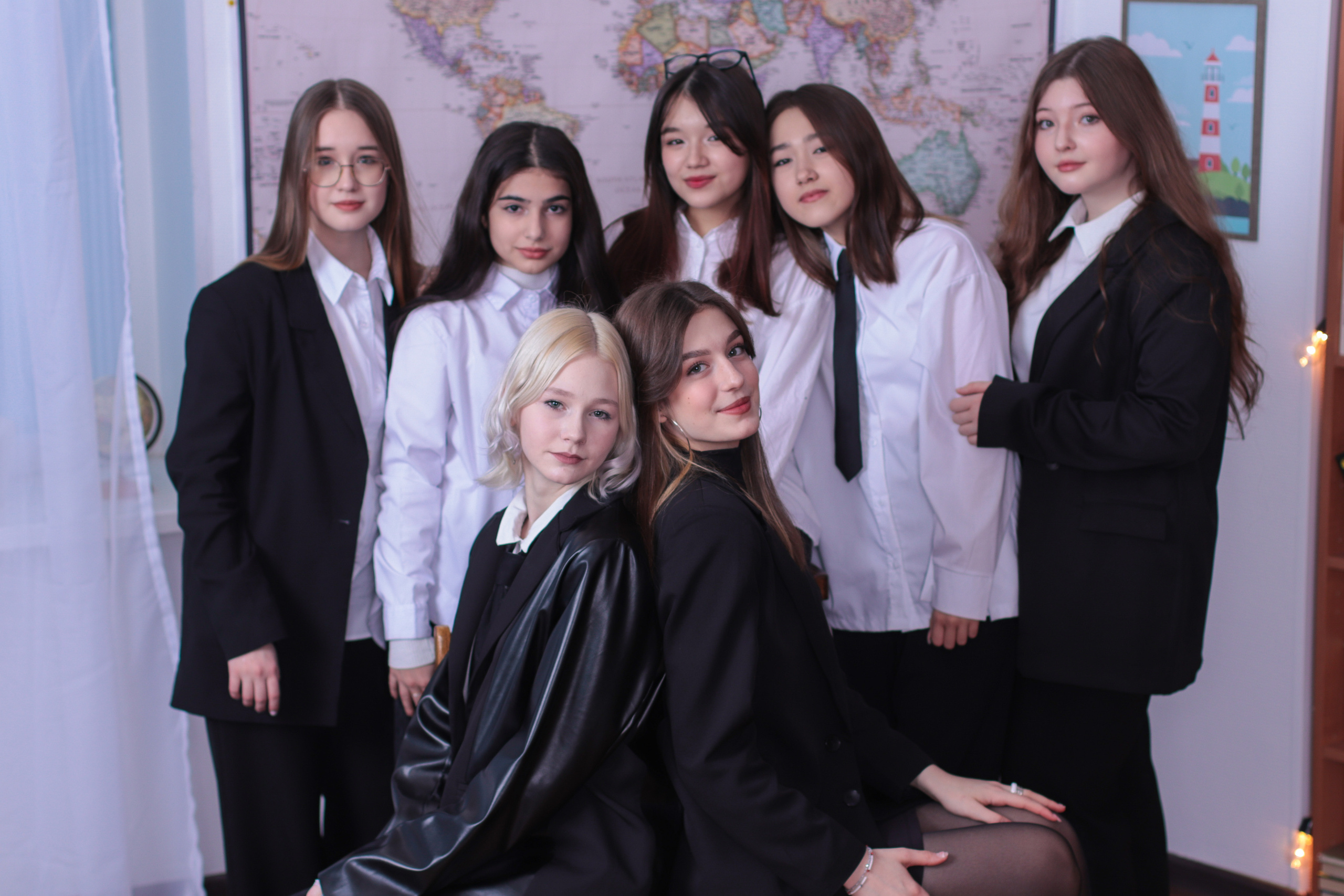 Альбом для девятого класса. Фотограф в Сургуте Брызгунова Анастасия